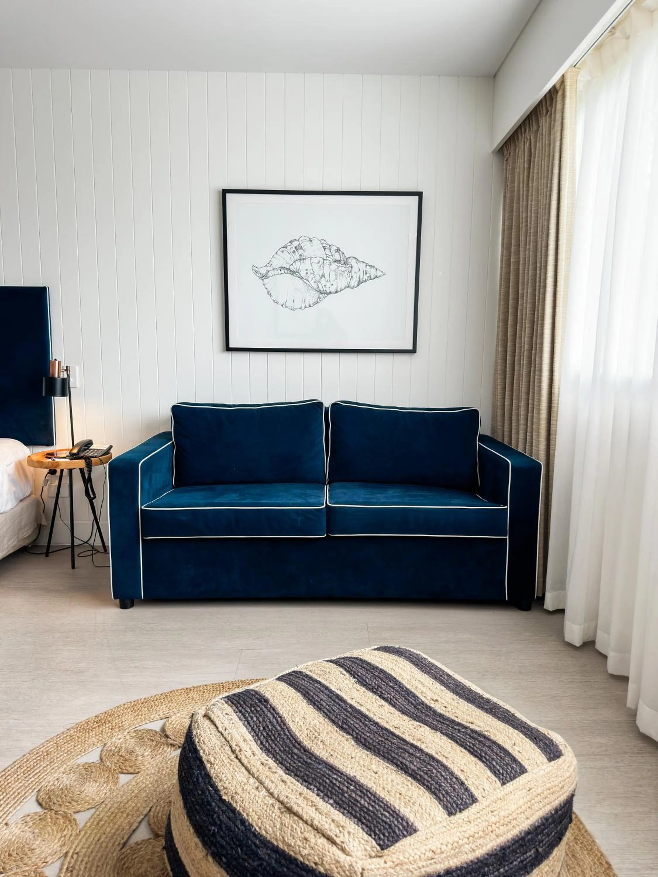 Living room in Waves Byron Bay