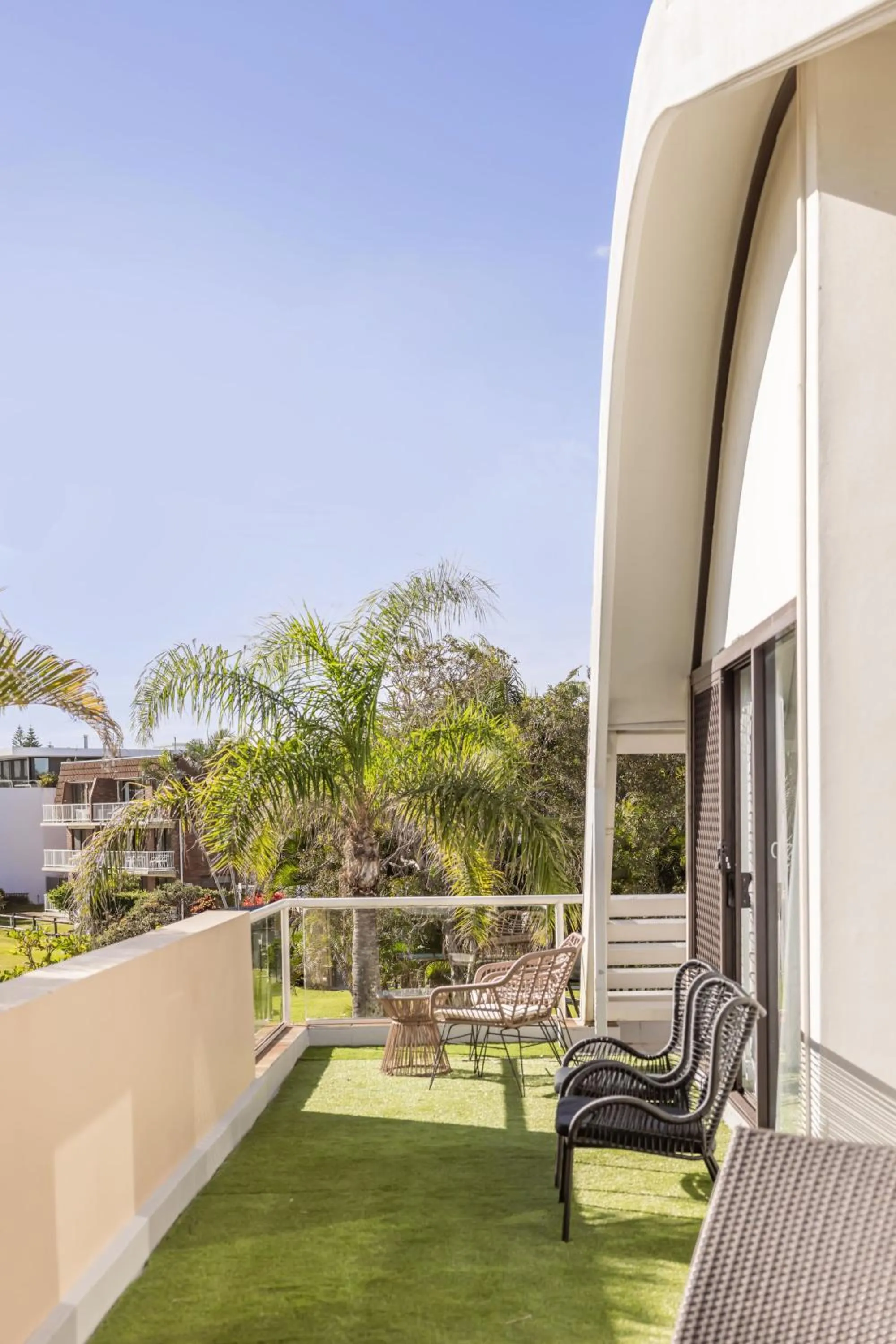 Patio in Waves Byron Bay