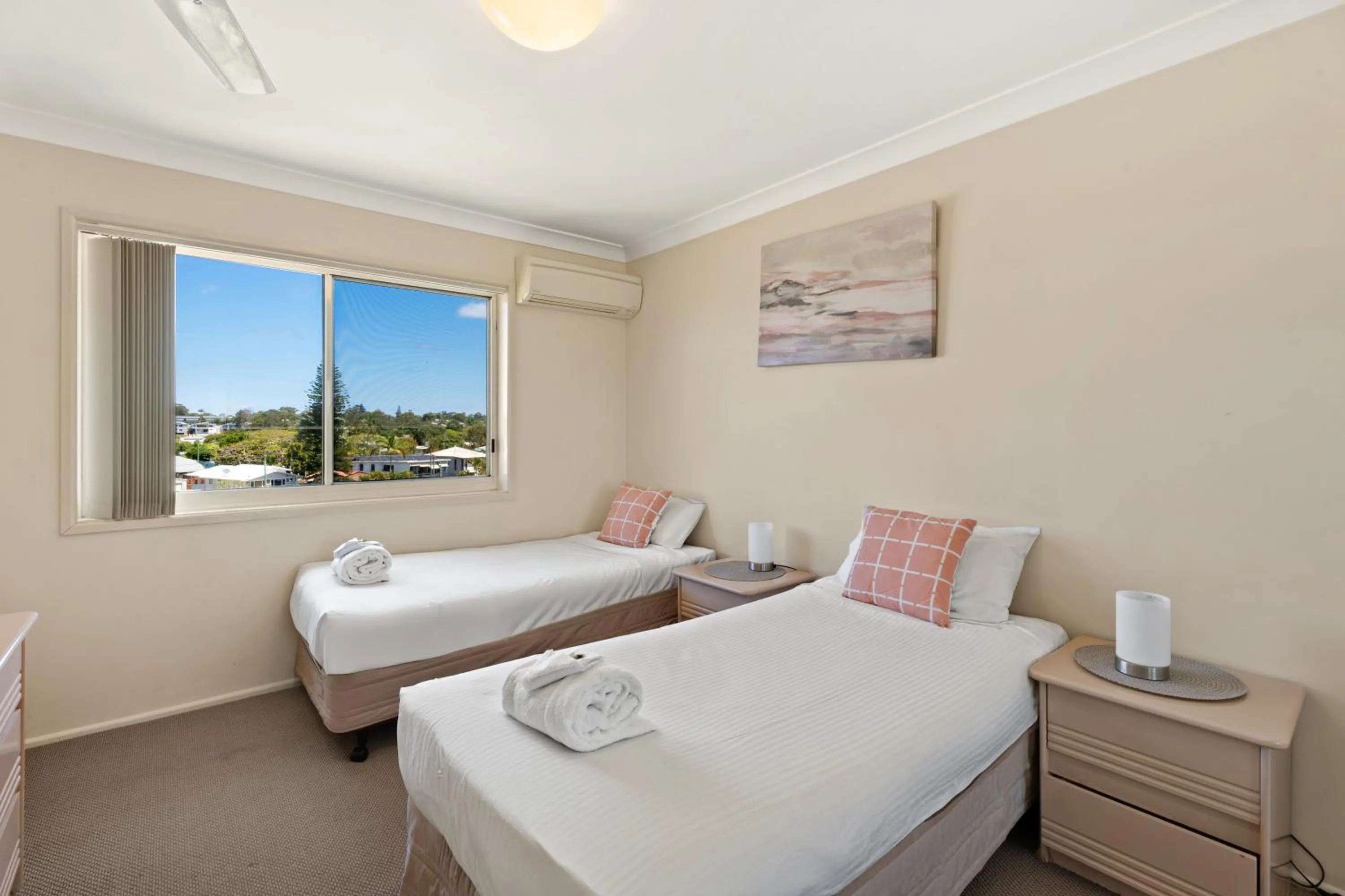 Charlton on The Esplanade