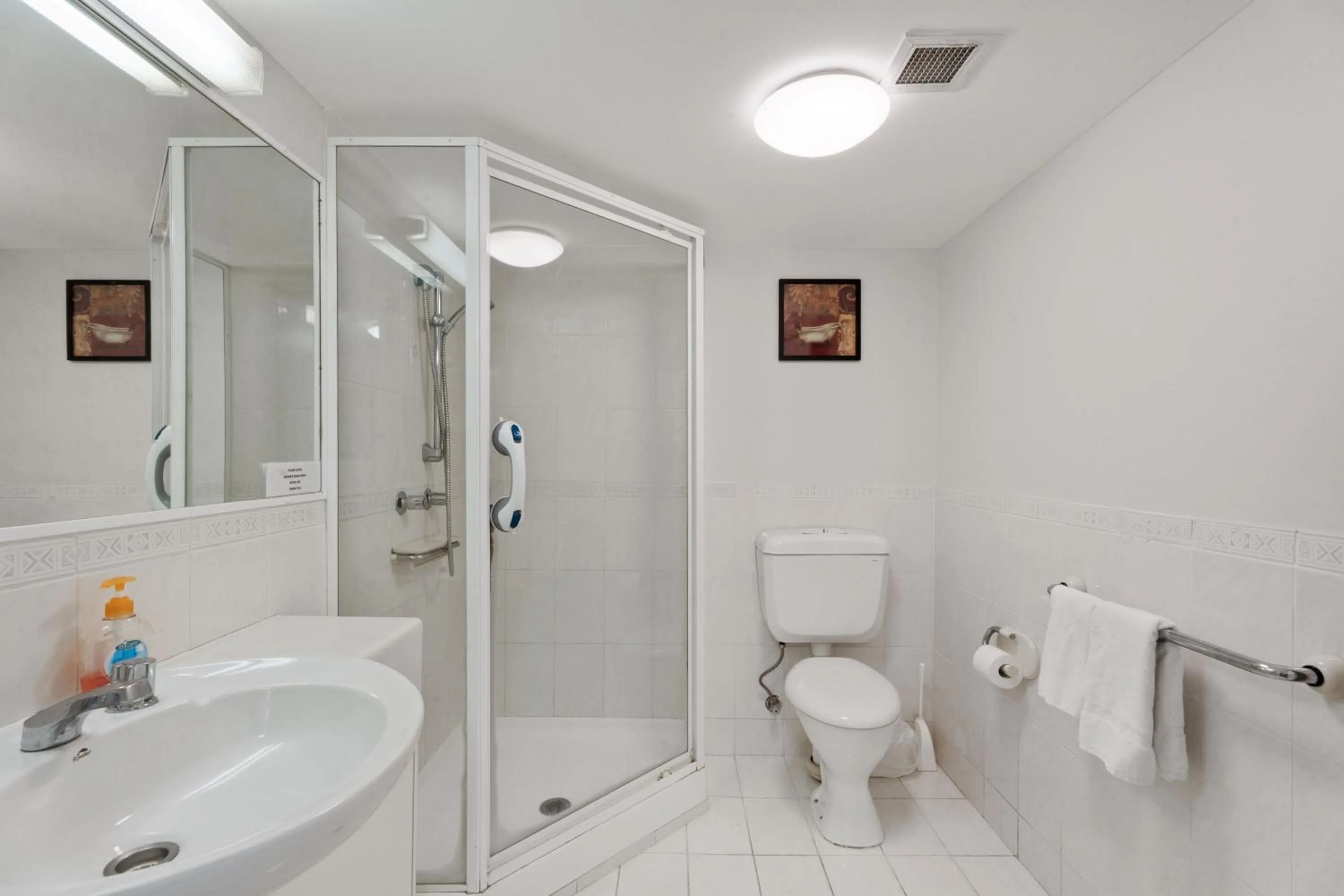 Charlton on The Esplanade