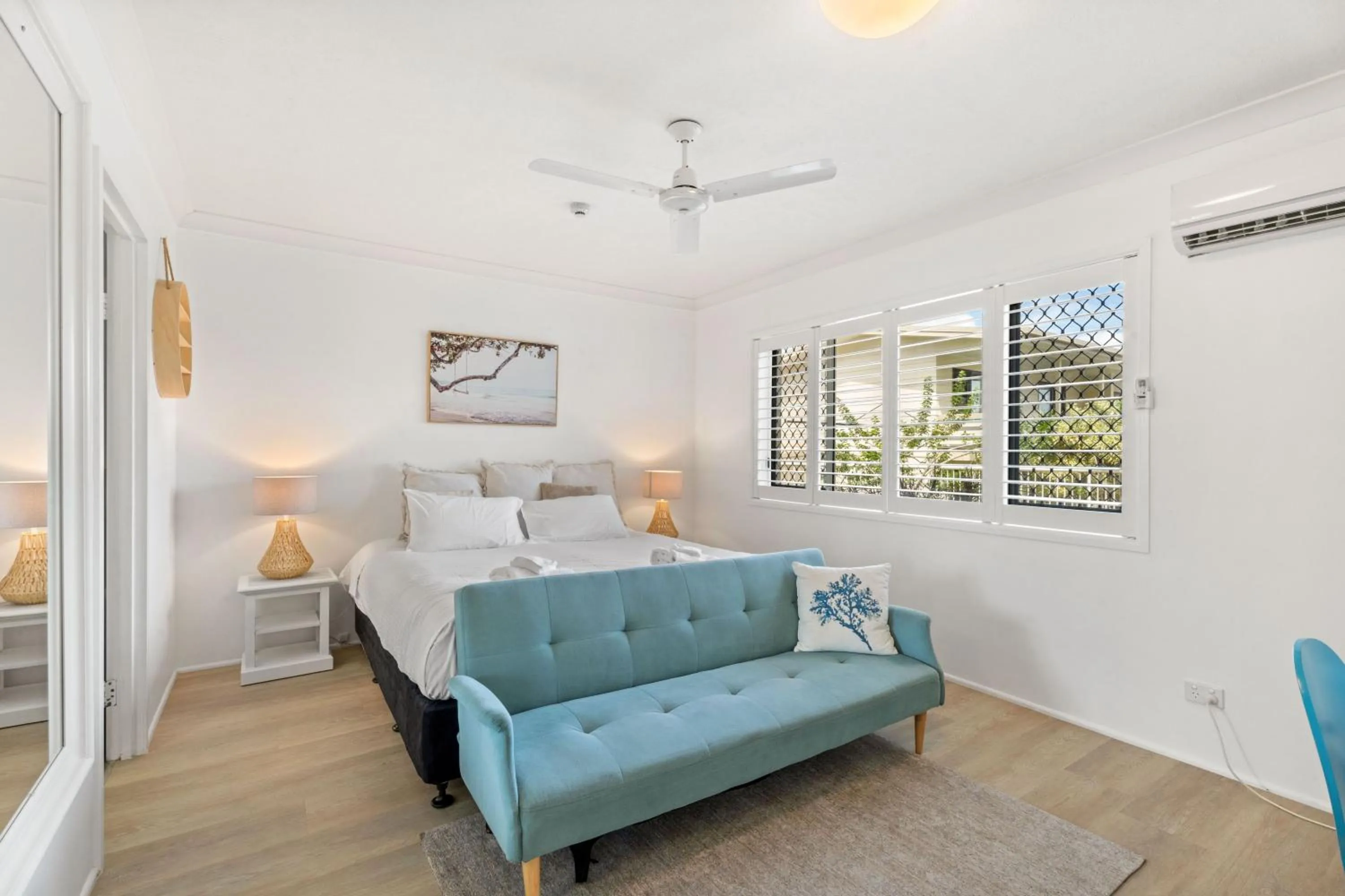 Charlton on The Esplanade