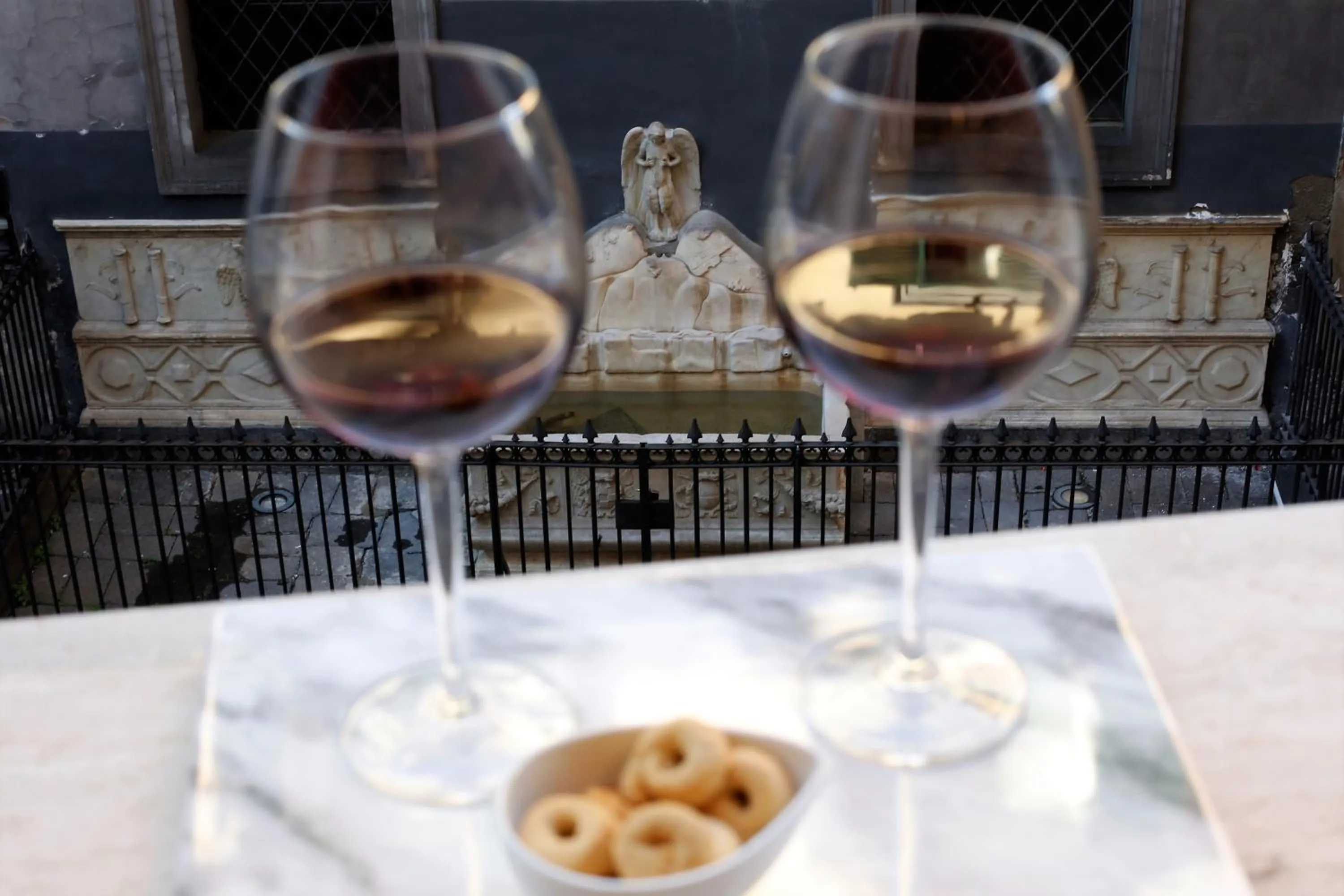 Landmark view in La Fontanina Suites