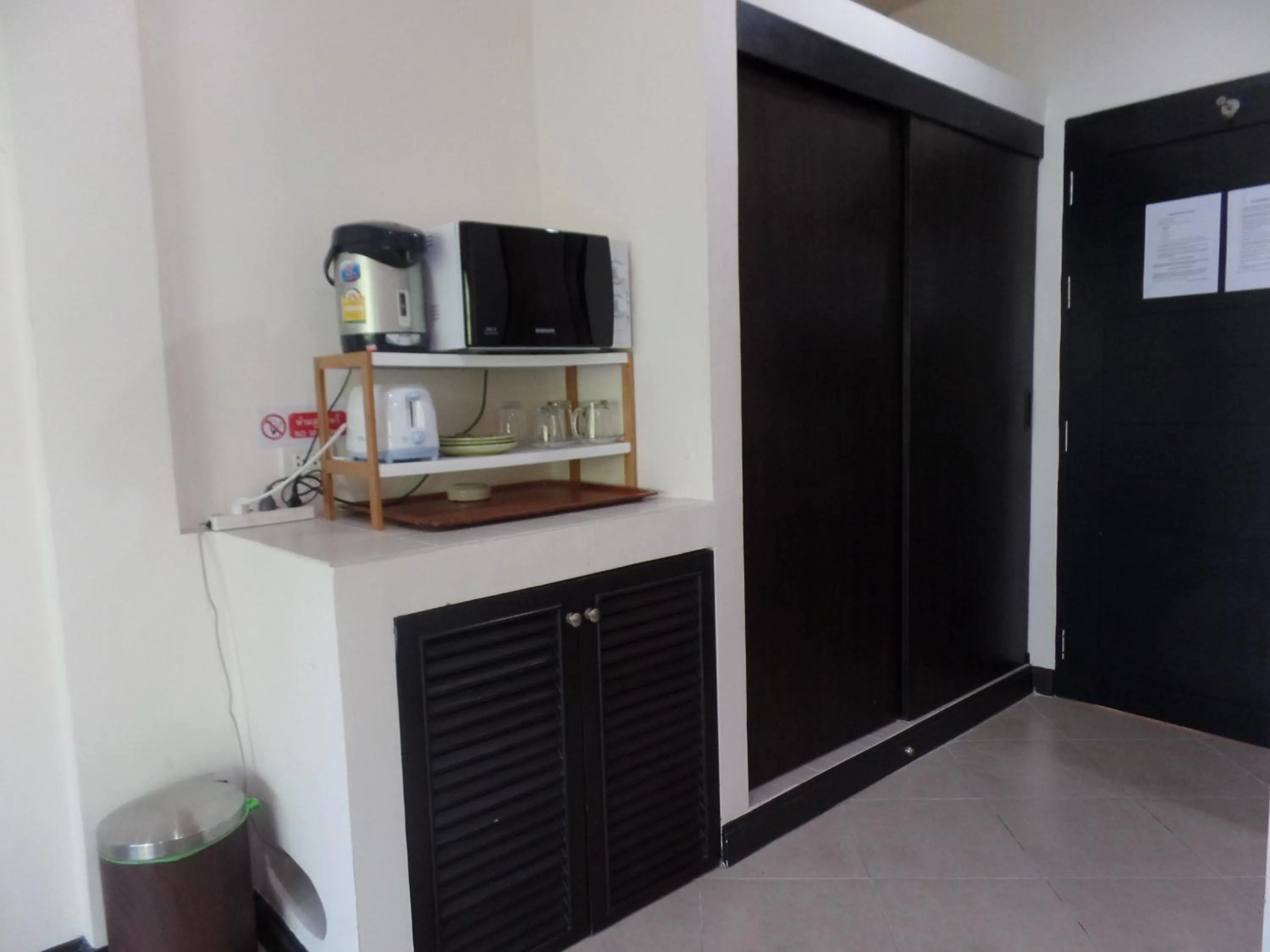 Coffee/tea facilities in Babylon Pool Villas