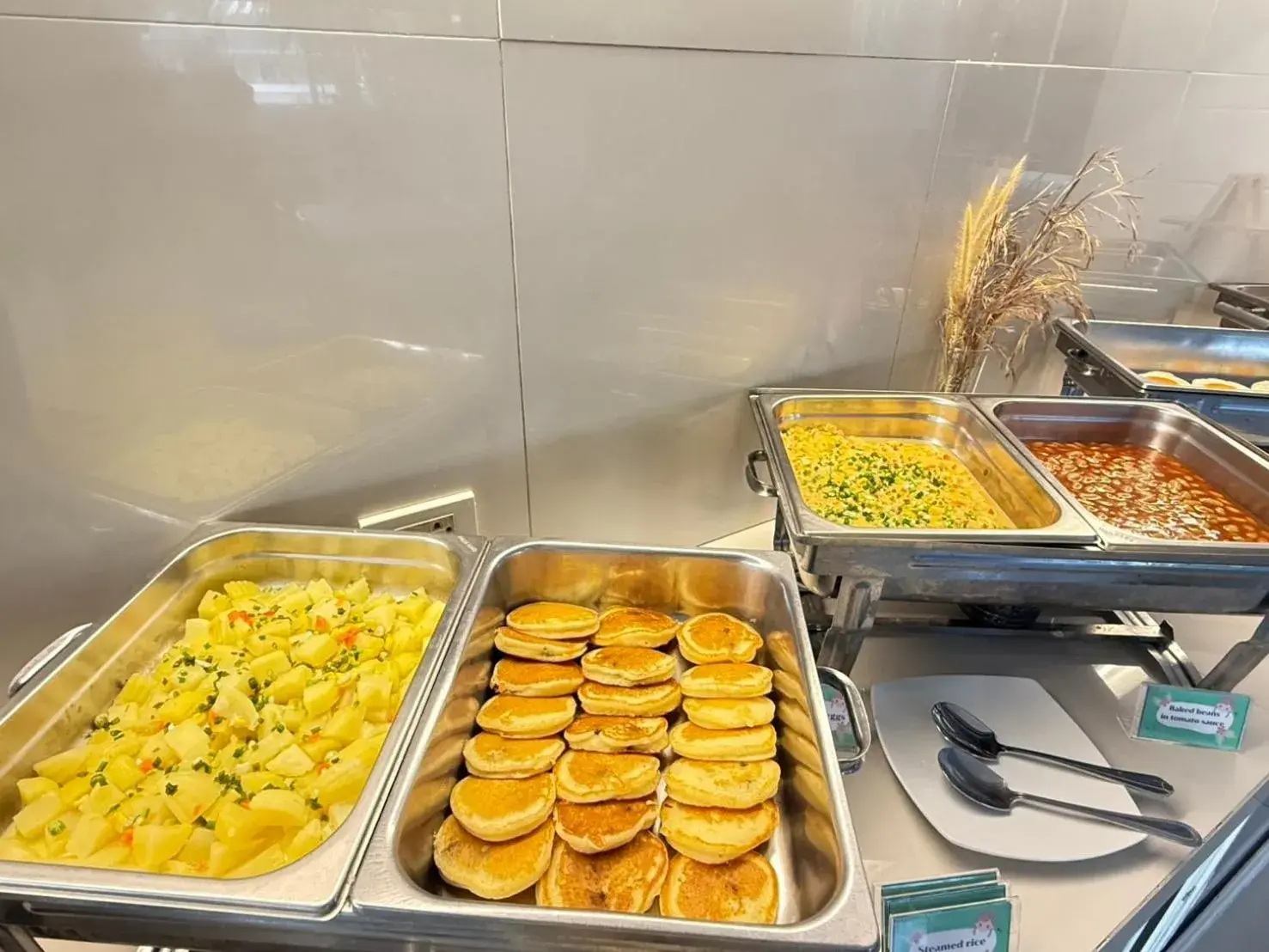 Breakfast in Arawan Beach Resort Krabi Breakfast in Arawan Beach Resort Krabi