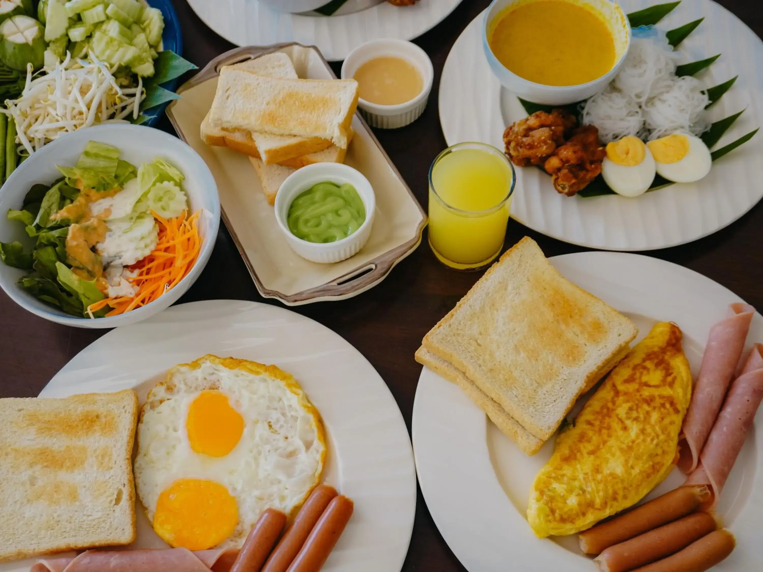 Breakfast in Arawan Beach Resort Krabi Breakfast in Arawan Beach Resort Krabi