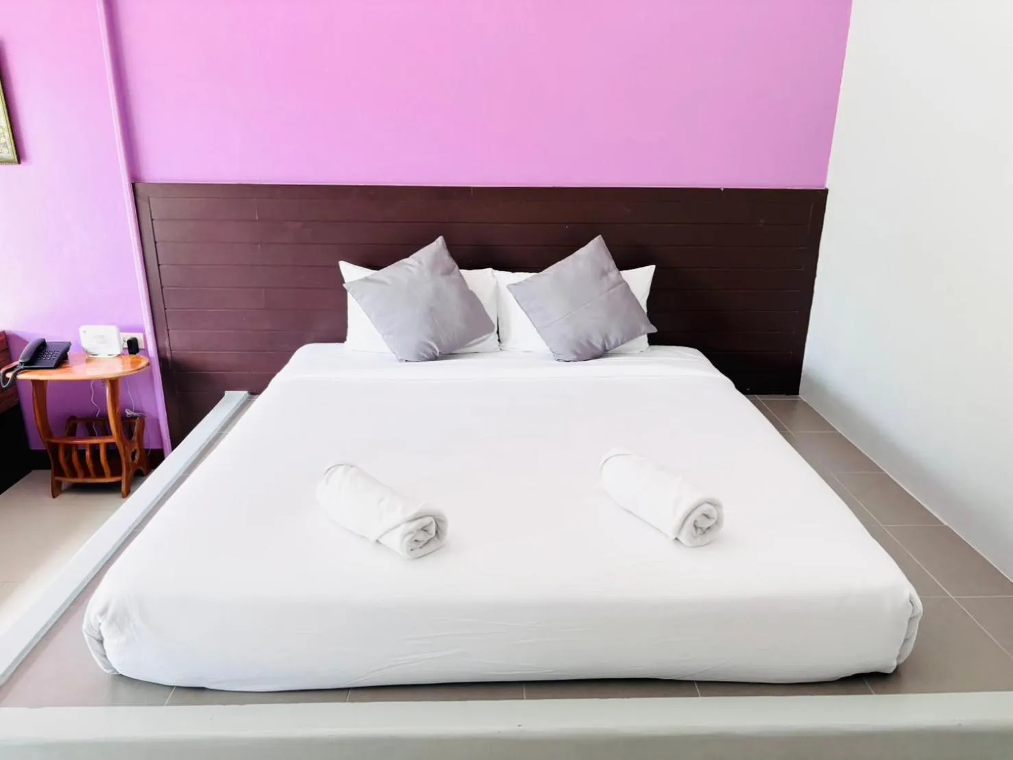 Bed in Arawan Beach Resort Krabi