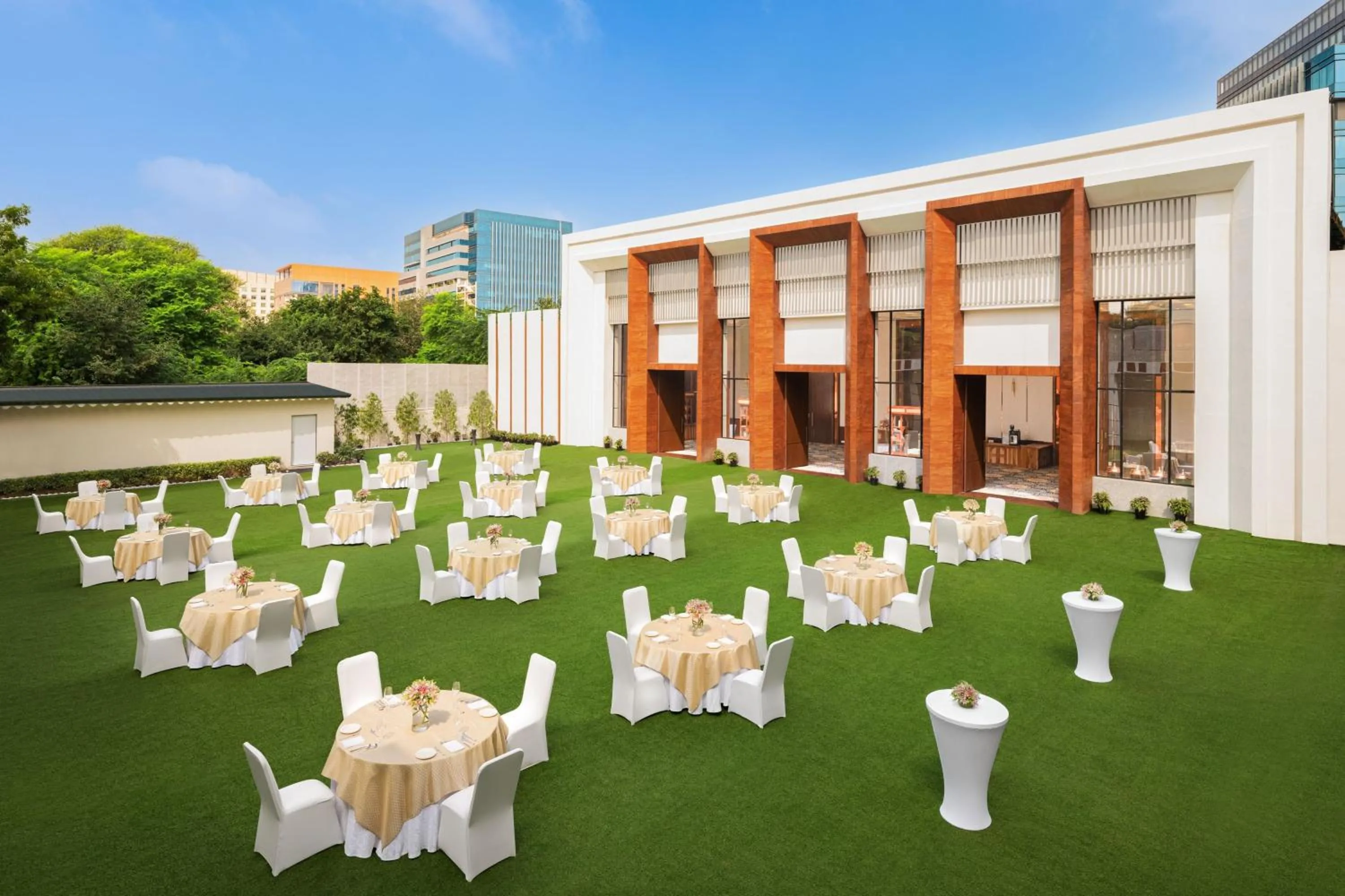 Meeting/conference room in Le Meridien Gurgaon, Delhi NCR