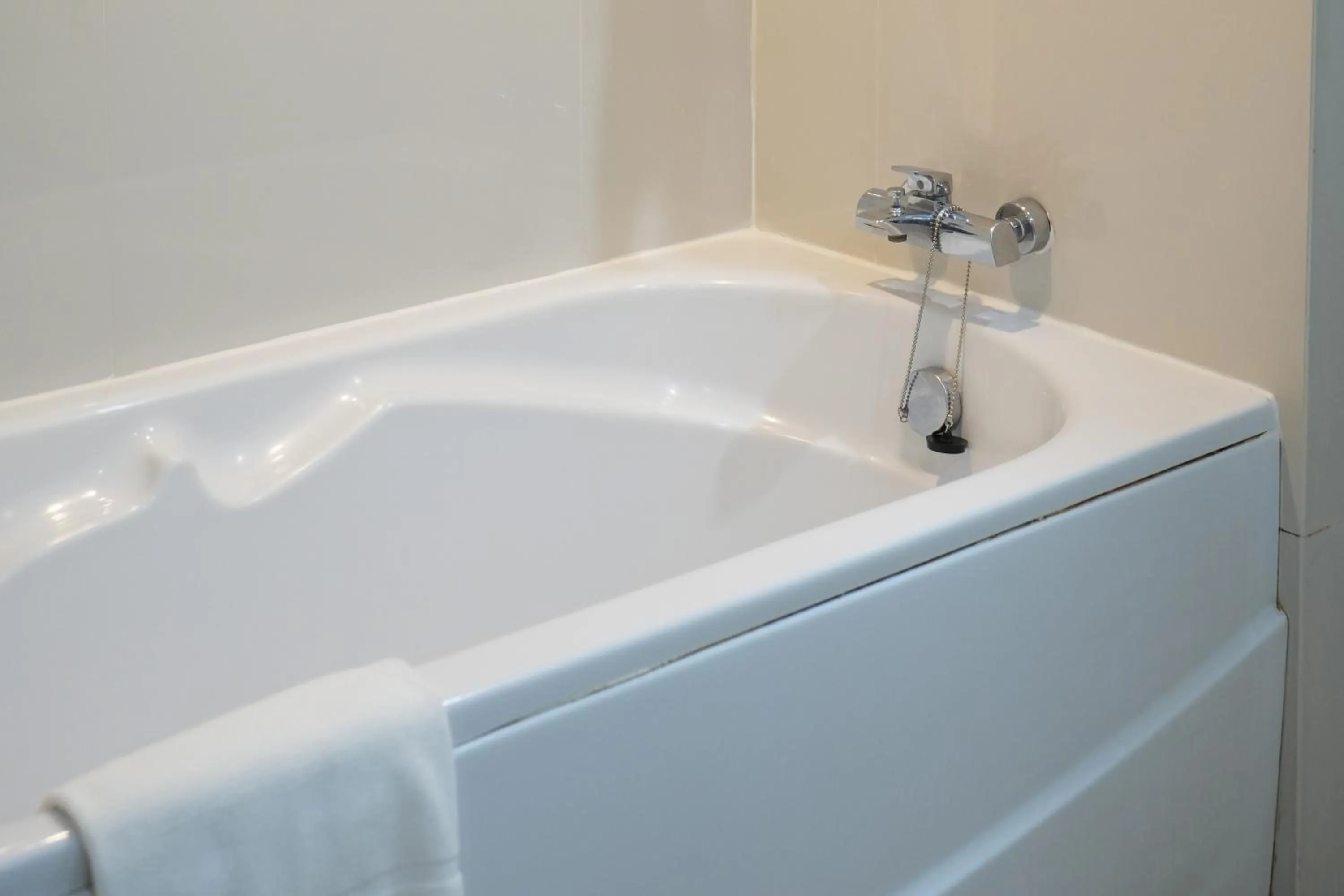 Bathroom in Royal Suite Hotel Bangkok