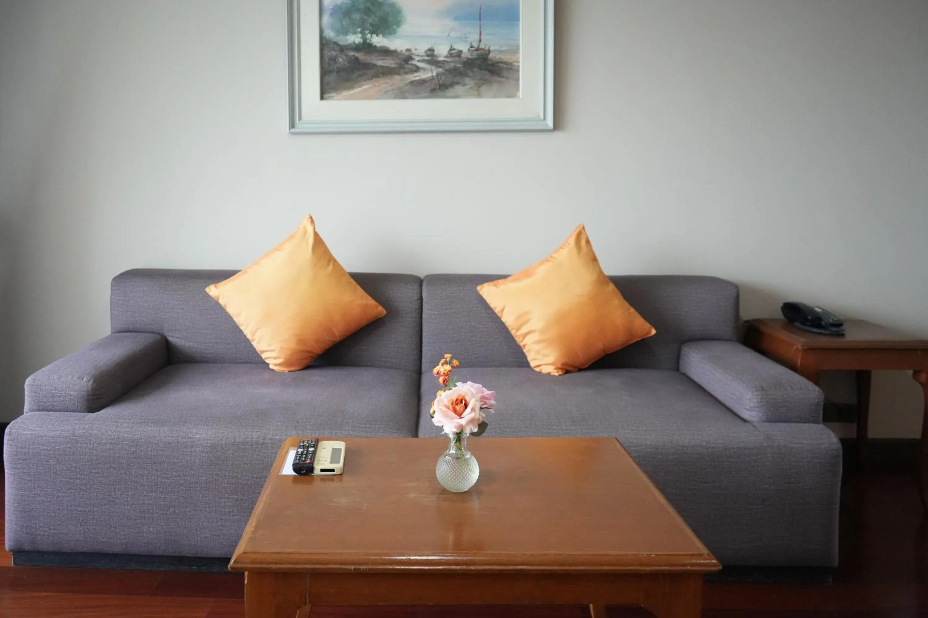 Seating area in Royal Suite Hotel Bangkok