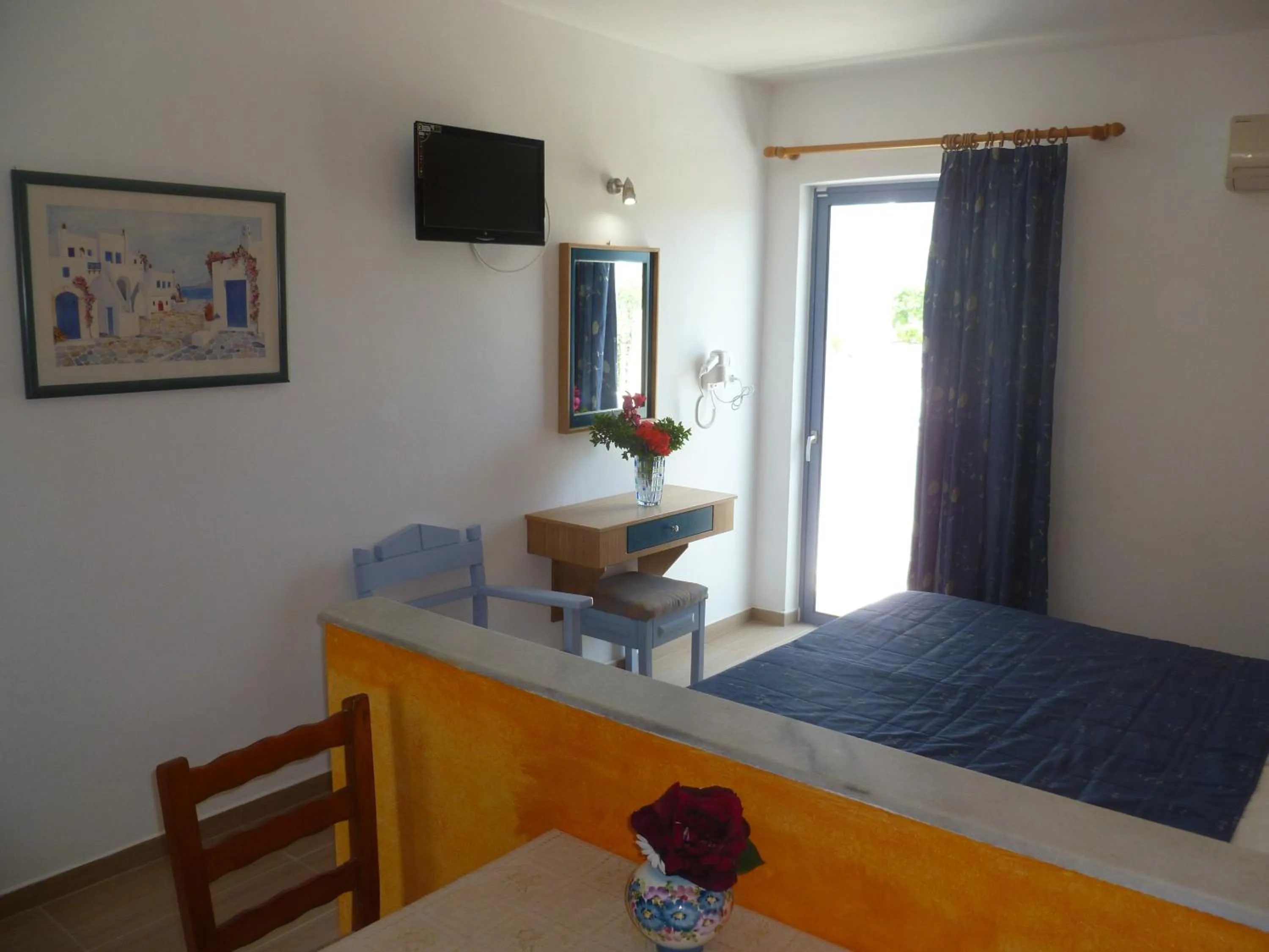 Bedroom, Bed in Paraschos Studios Kos