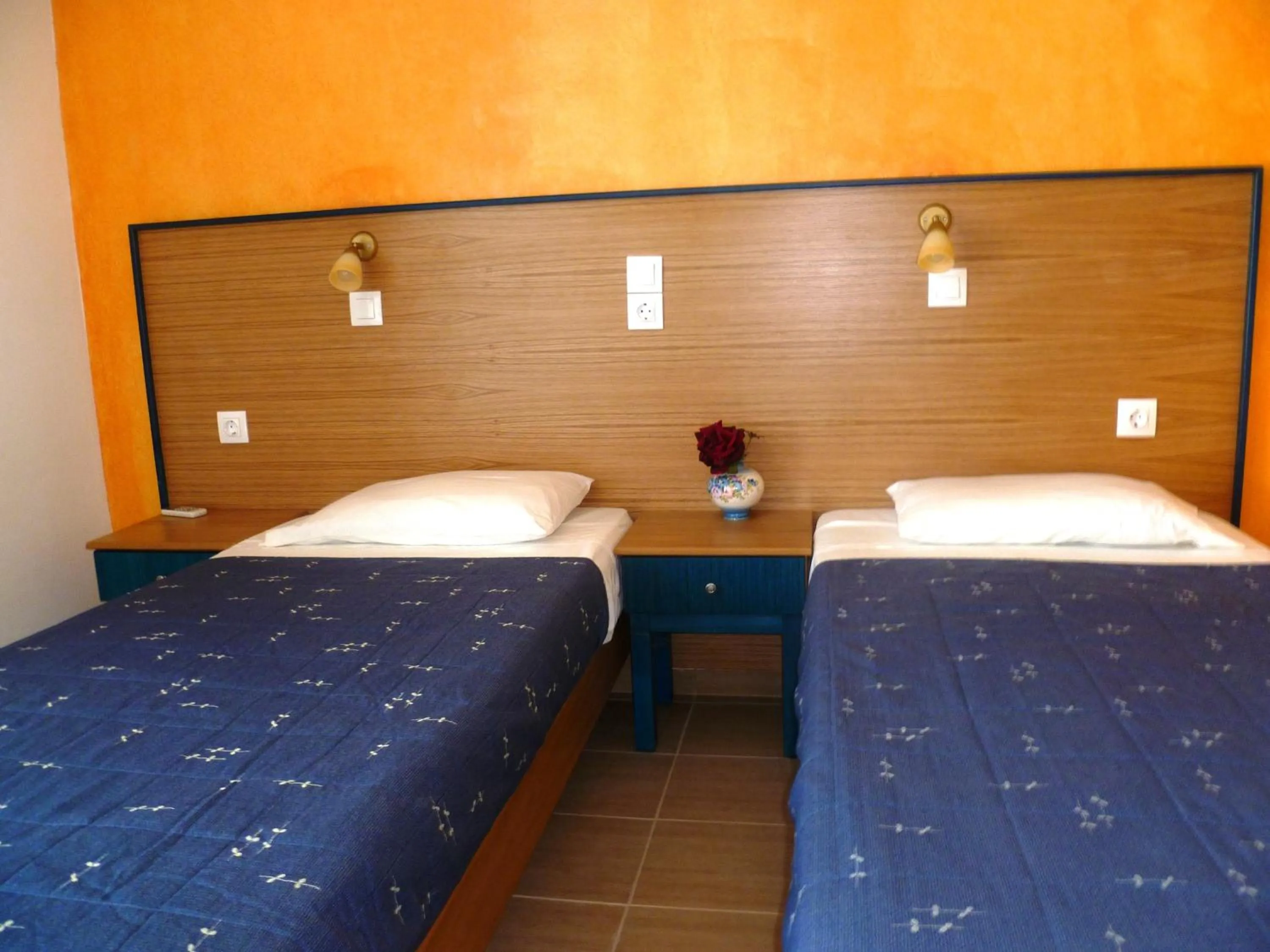 Bed in Paraschos Studios Kos