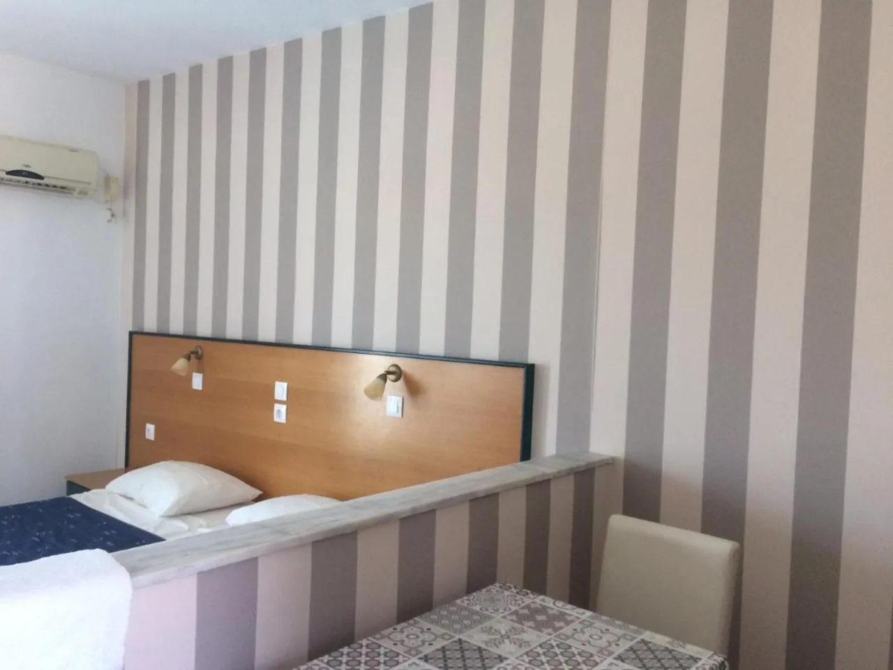 Bed in Paraschos Studios Kos