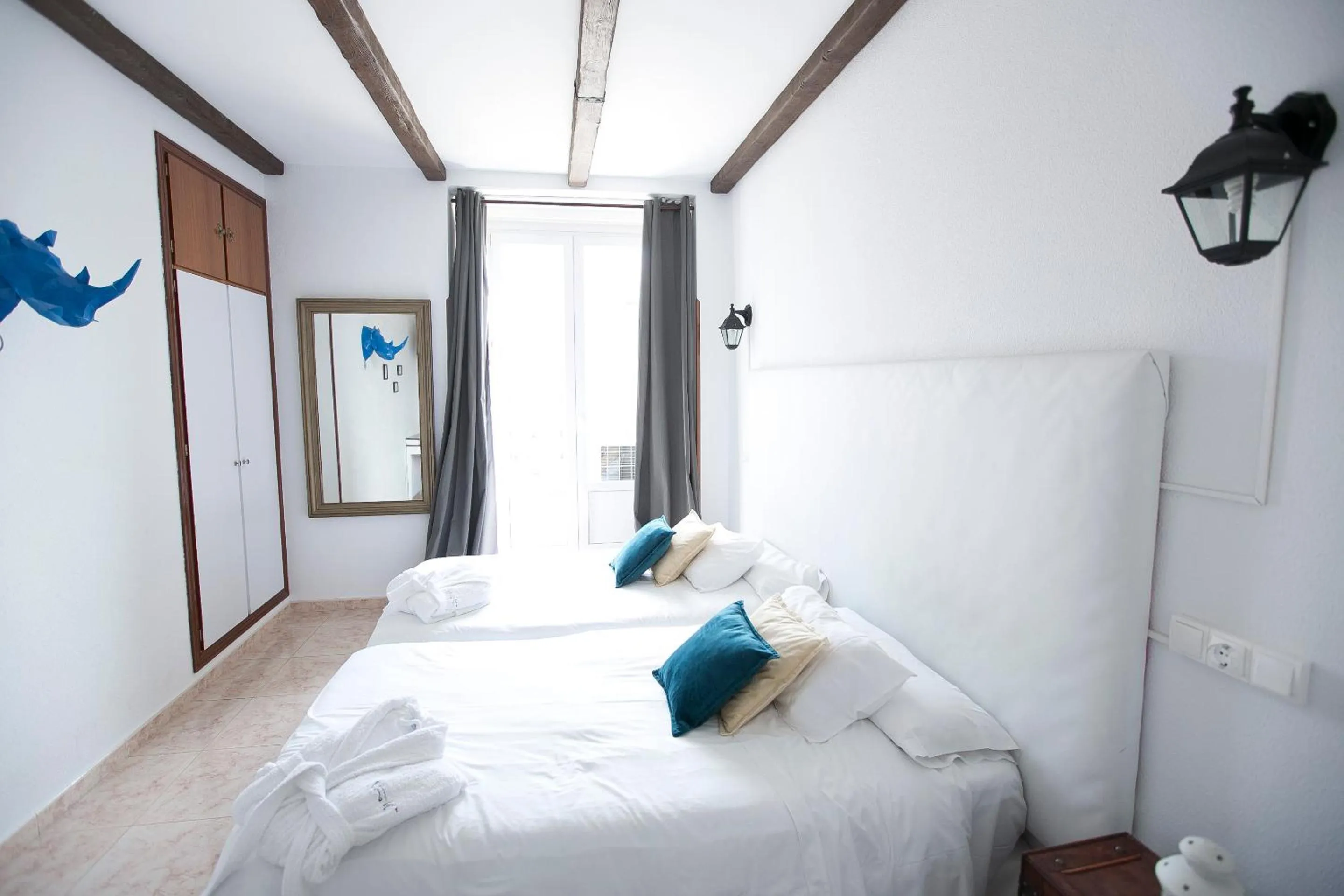 Bedroom, Bed in Vázquez de Mella Gran Vía