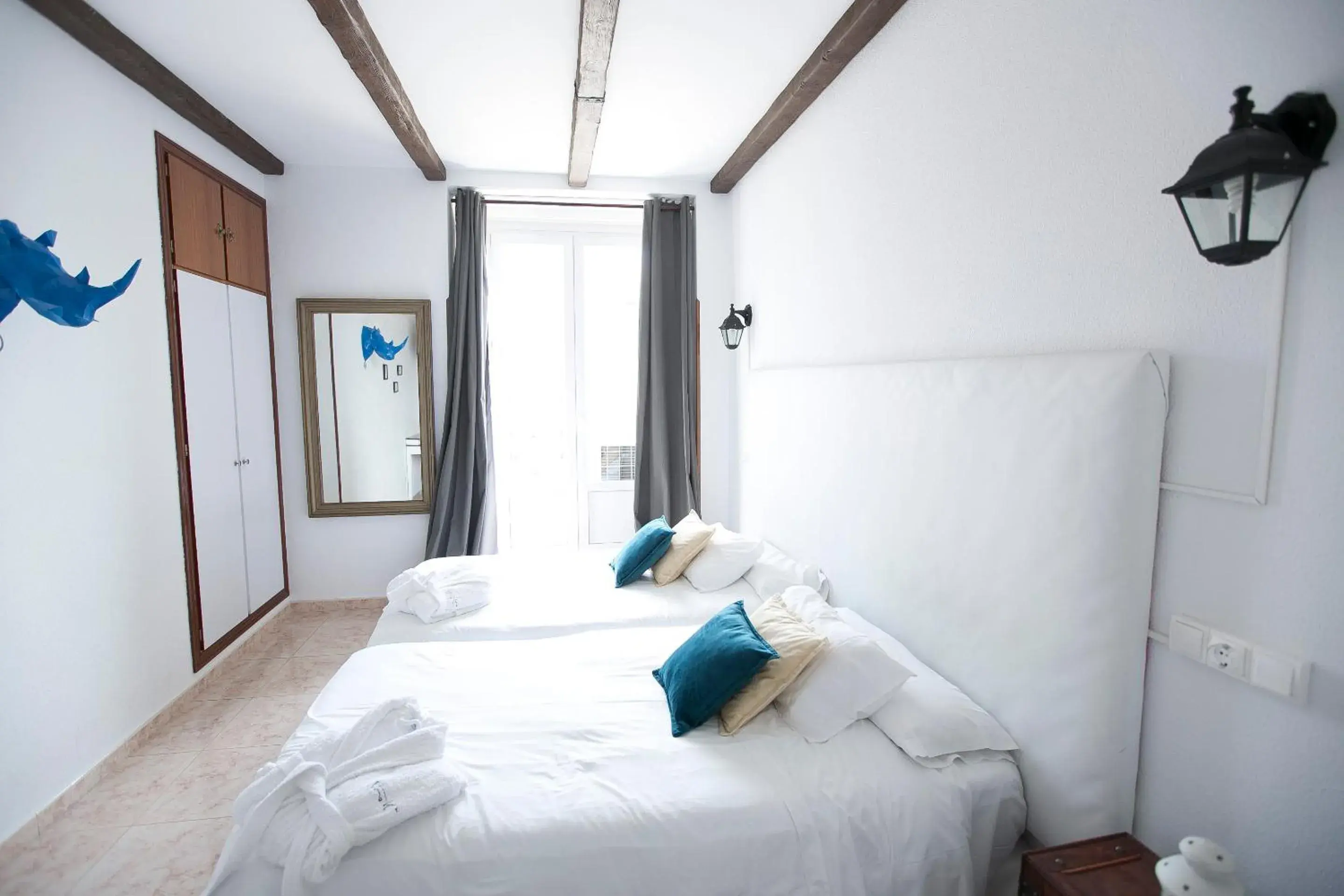 Bedroom, Bed in Vázquez de Mella Gran Vía Bedroom, Bed in Vázquez de Mella Gran Vía