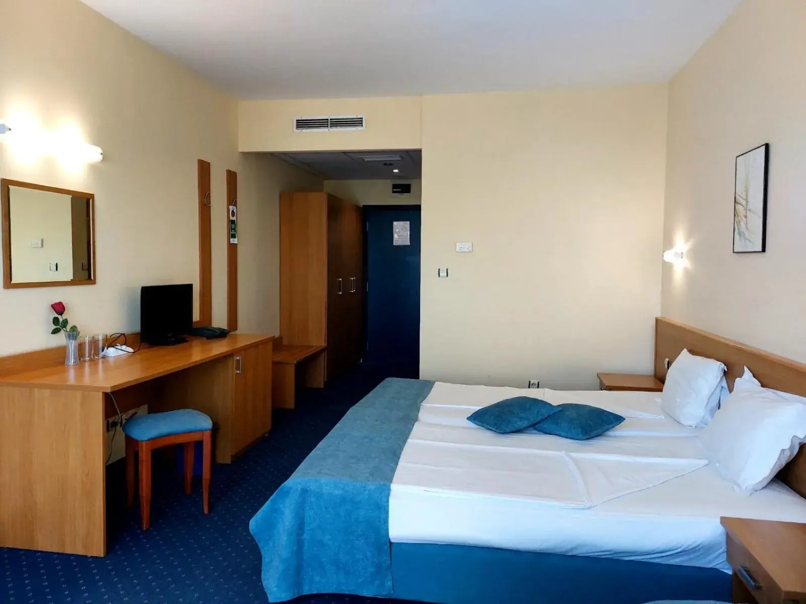 Photo of the whole room, Bed in Aquamarine Hotel - All Inclusive Photo of the whole room, Bed in Aquamarine Hotel - All Inclusive