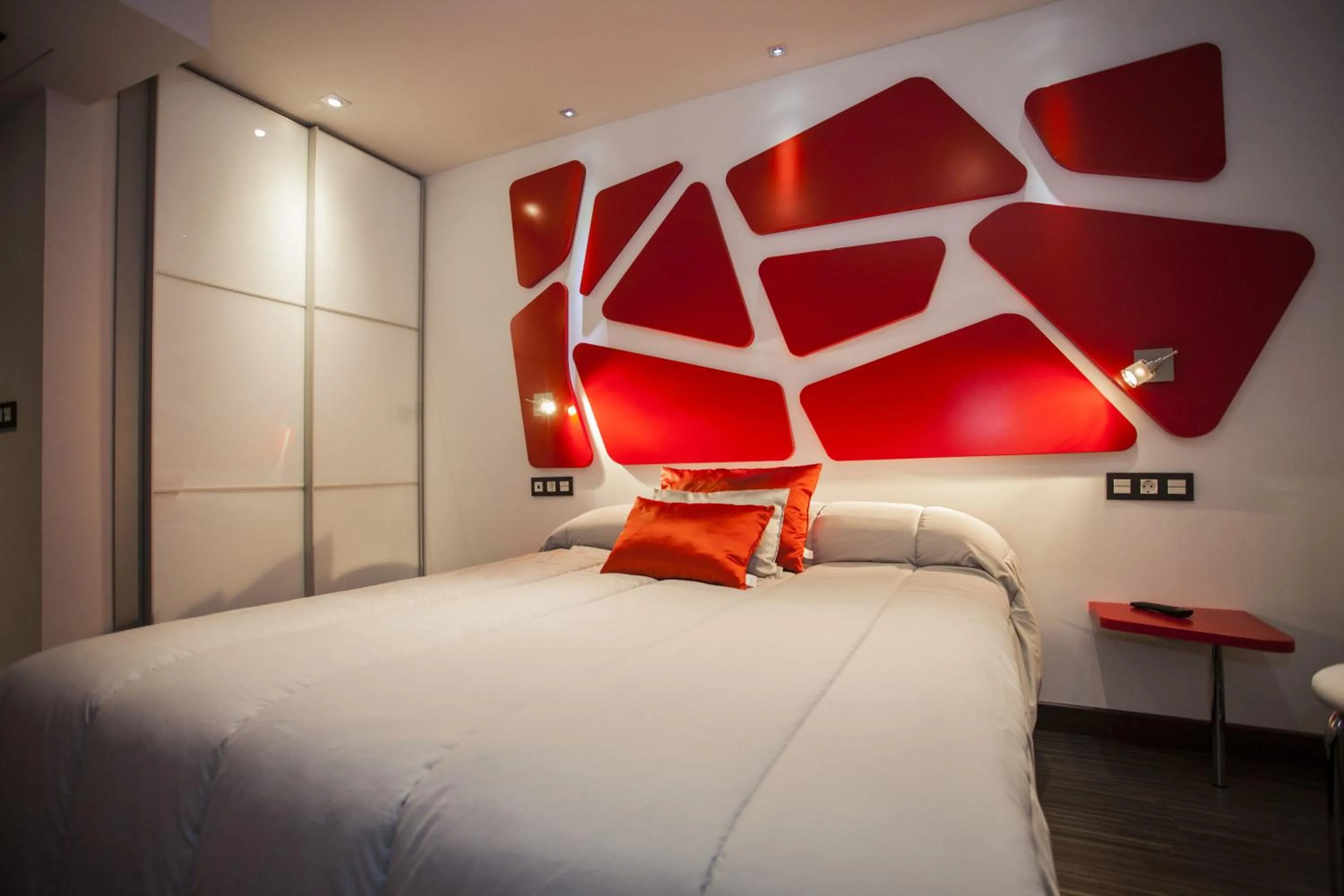 Bed in Hostal Barcelona