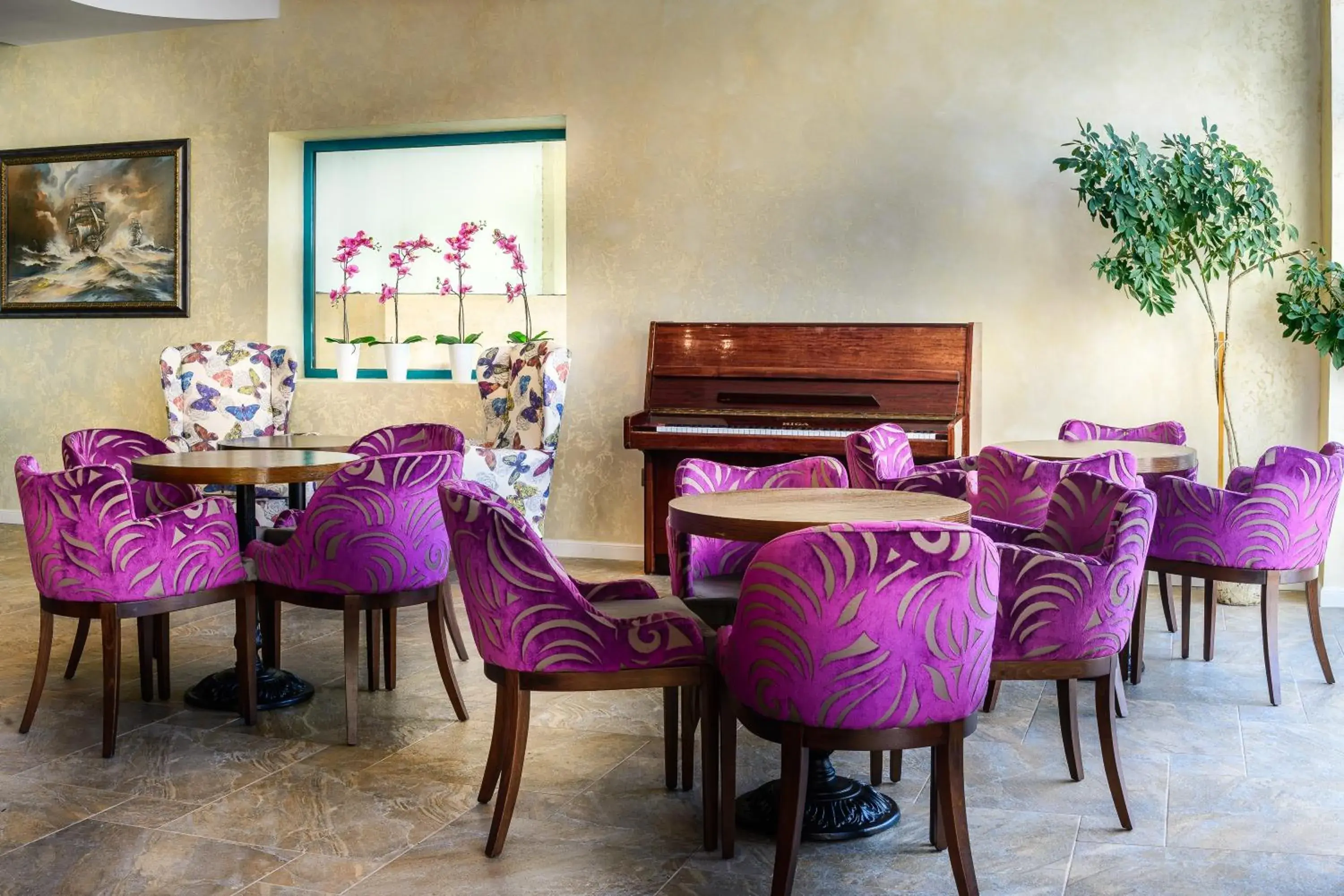 Lounge or bar in Marina Grand Beach Hotel - All Inclusive Plus Lounge or bar in Marina Grand Beach Hotel - All Inclusive Plus