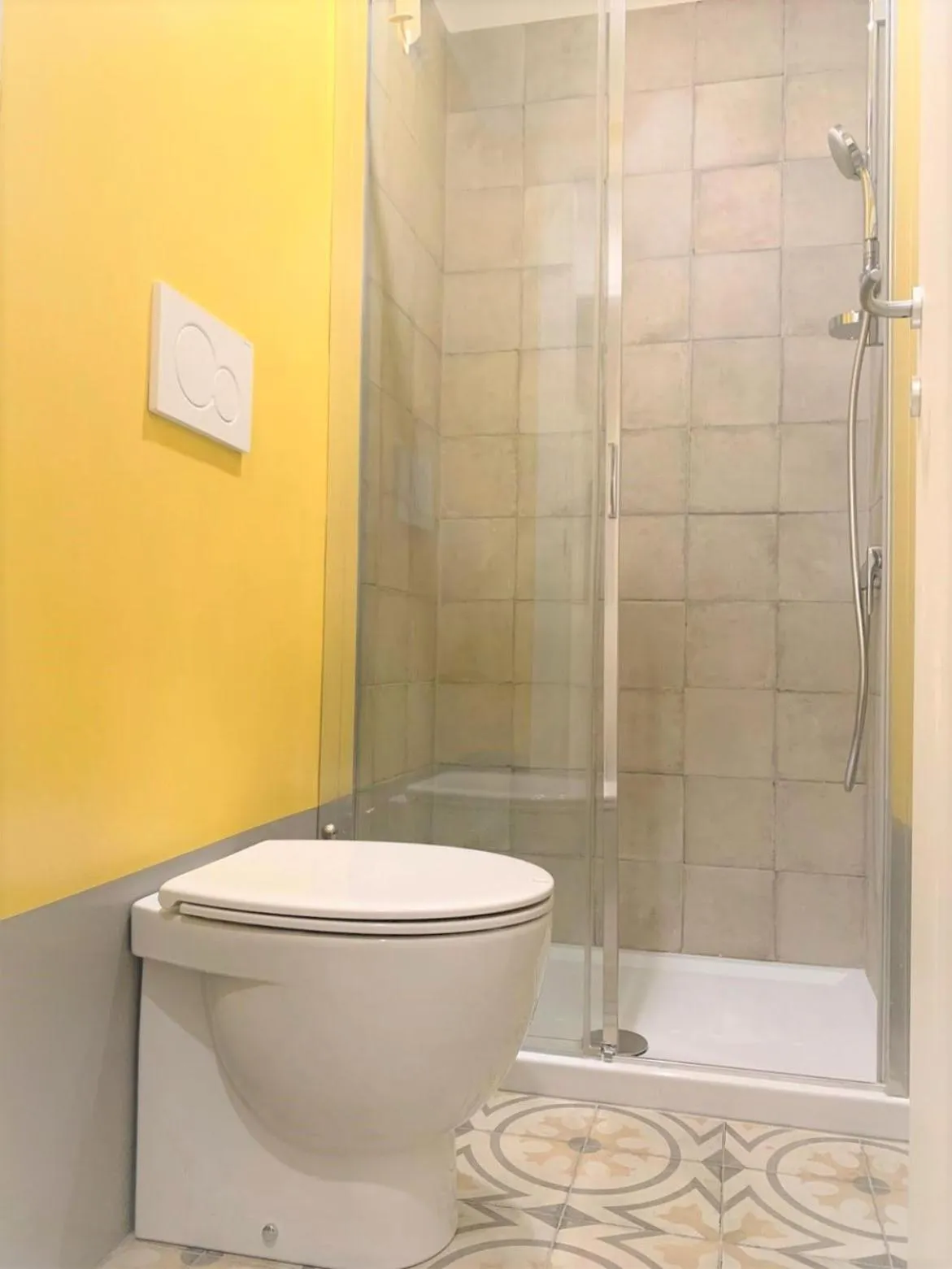 Bathroom in Magic Door Rome