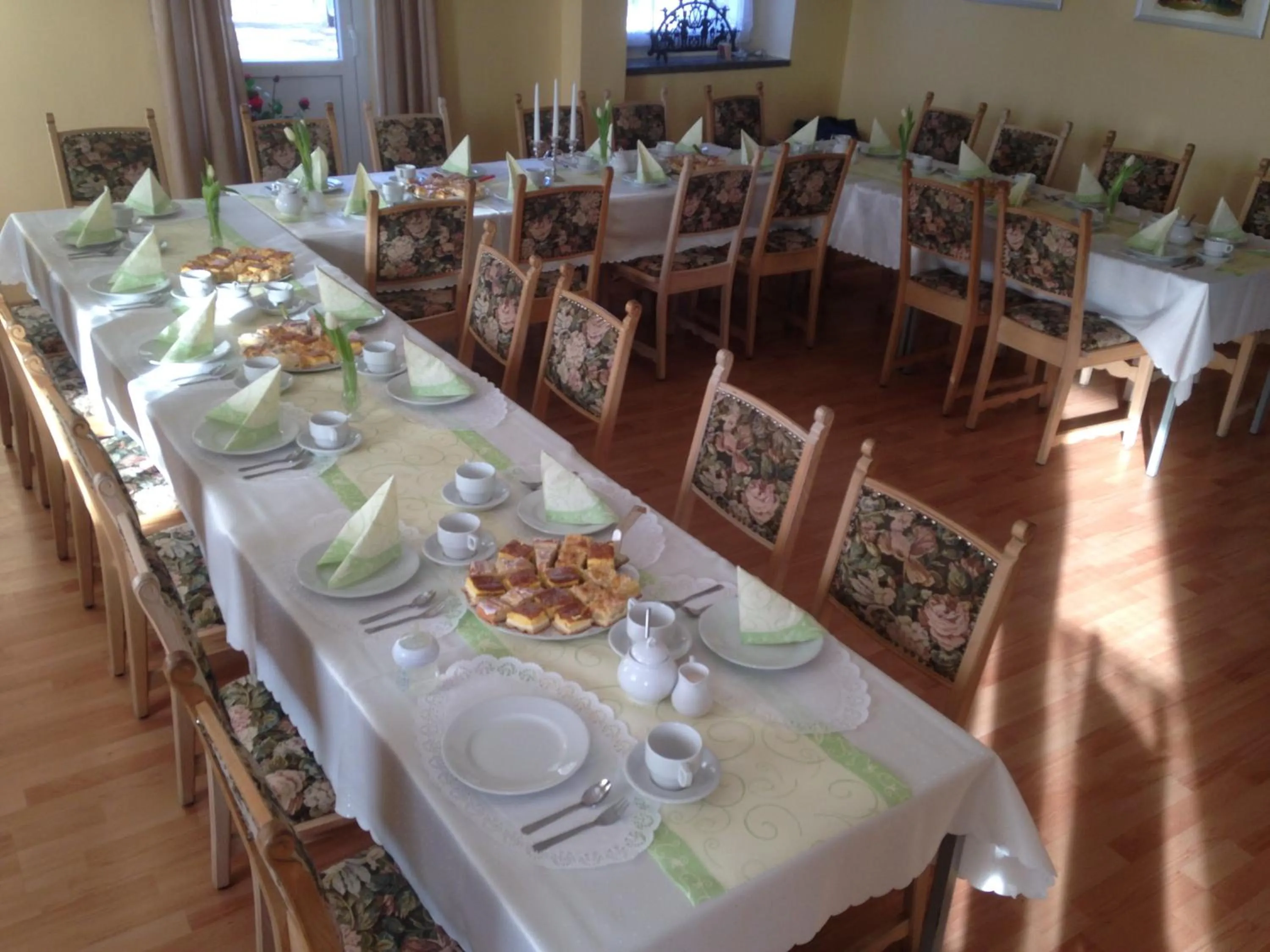 Restaurant/places to eat in Hostel im Osterzgebirge