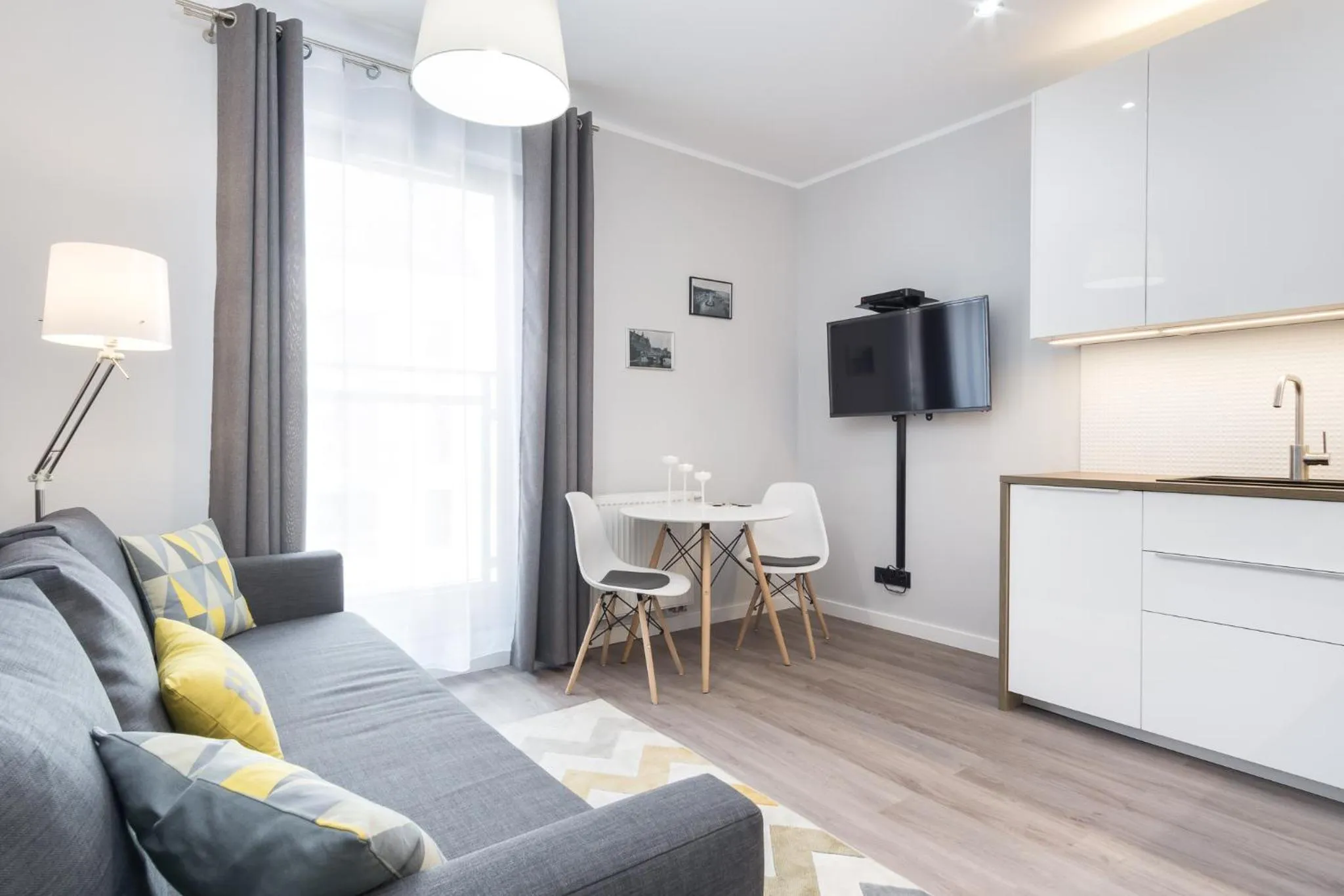 TV and multimedia in Elite Apartments SPA Zone