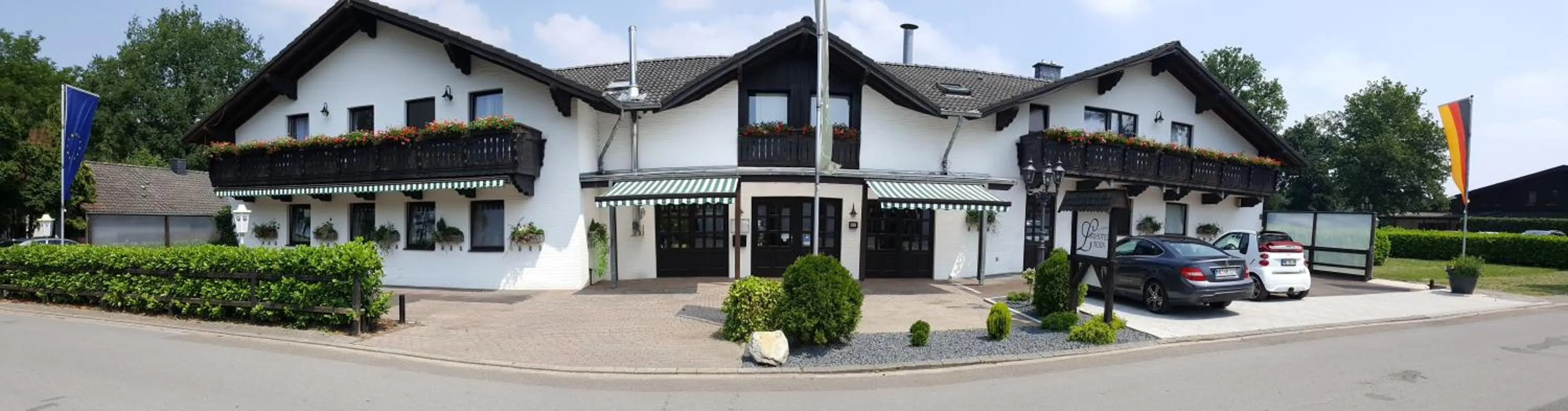 Facade/entrance in Landhotel Linden am Venekotensee