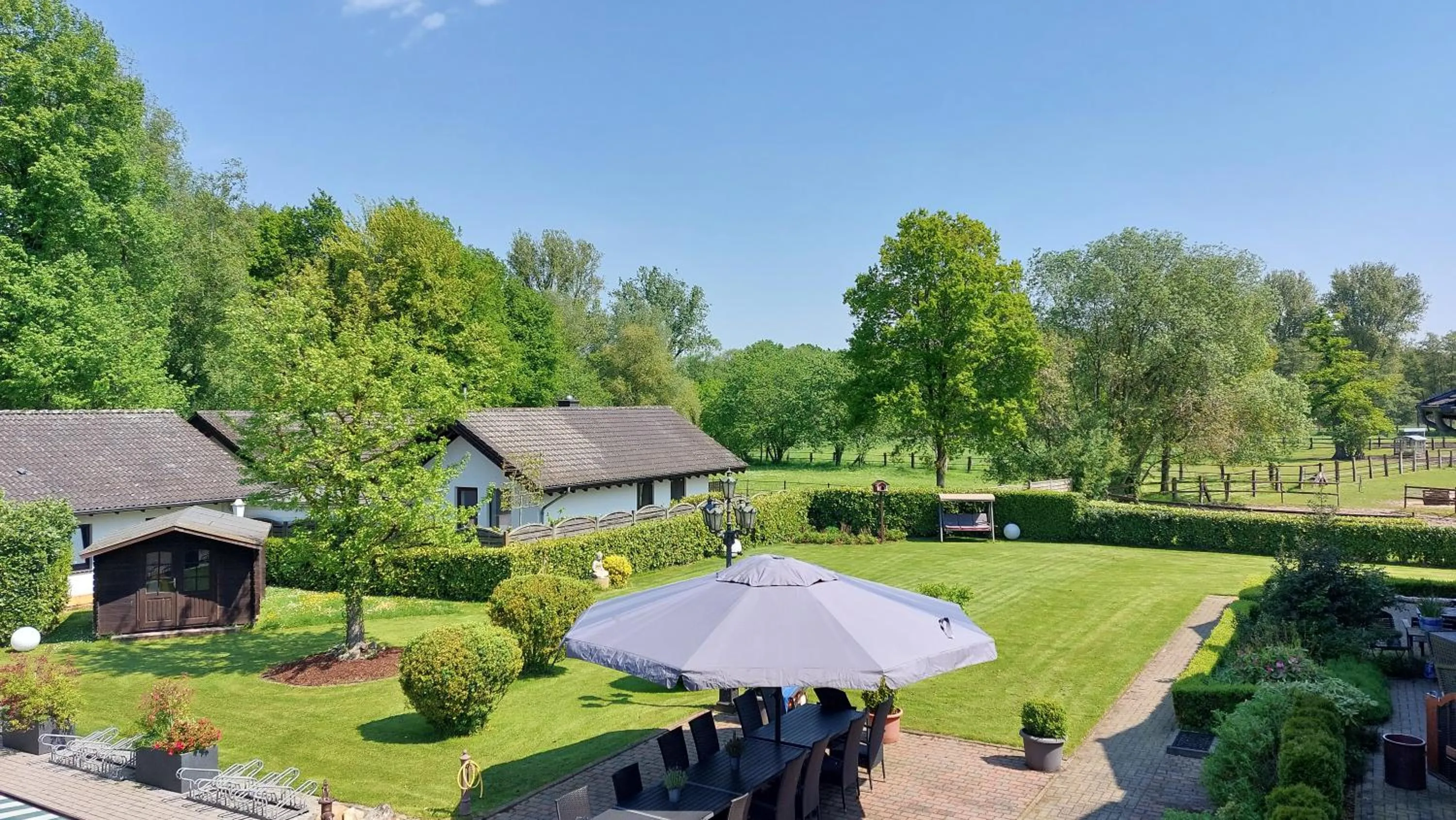 Garden in Landhotel Linden am Venekotensee