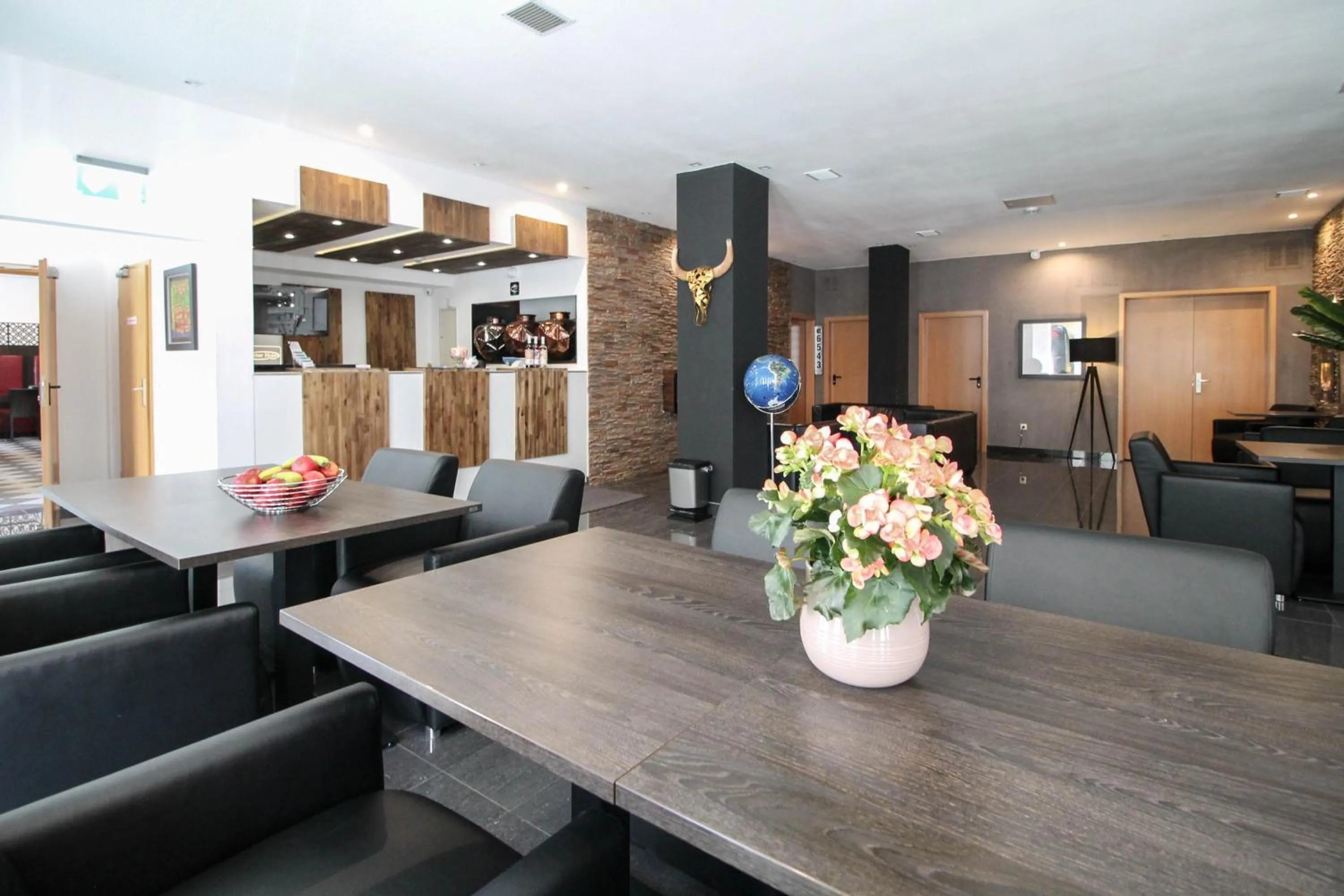 Lobby or reception in Center Hotel Essen