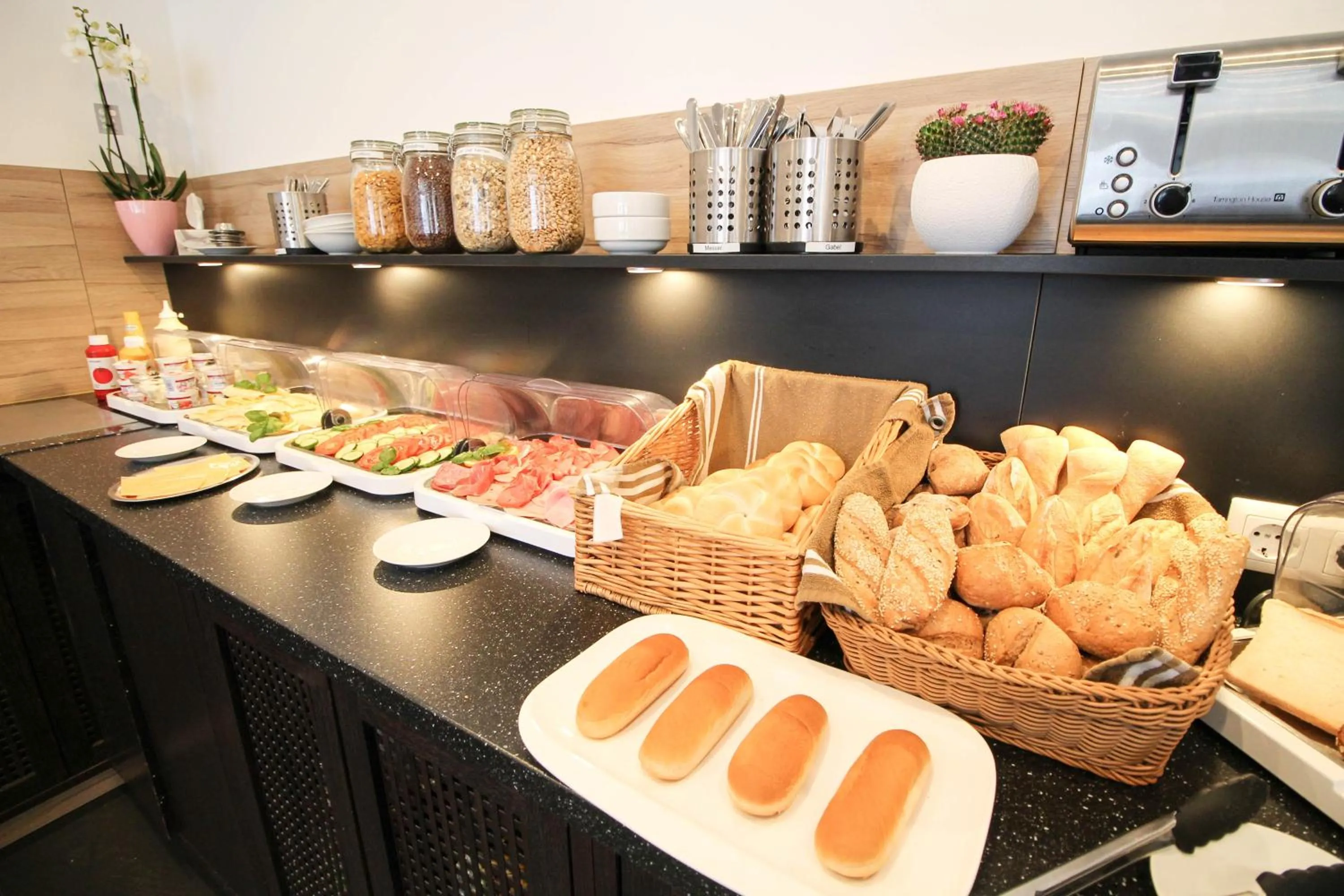 Food and drinks in Center Hotel Essen