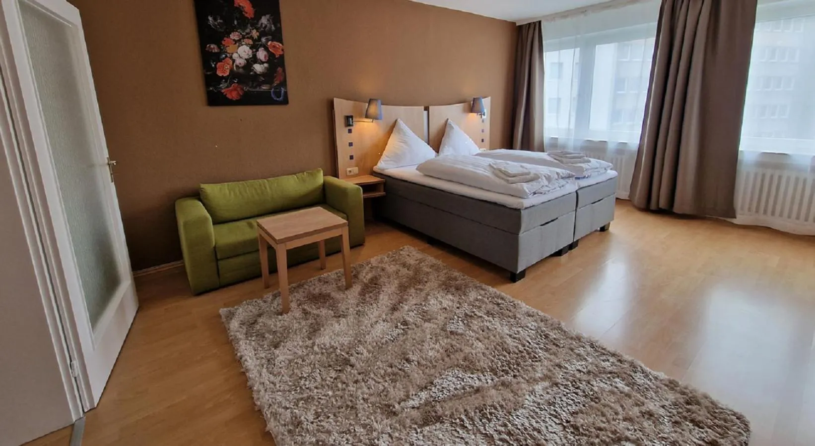 One-Bedroom Apartment in Center Hotel Essen