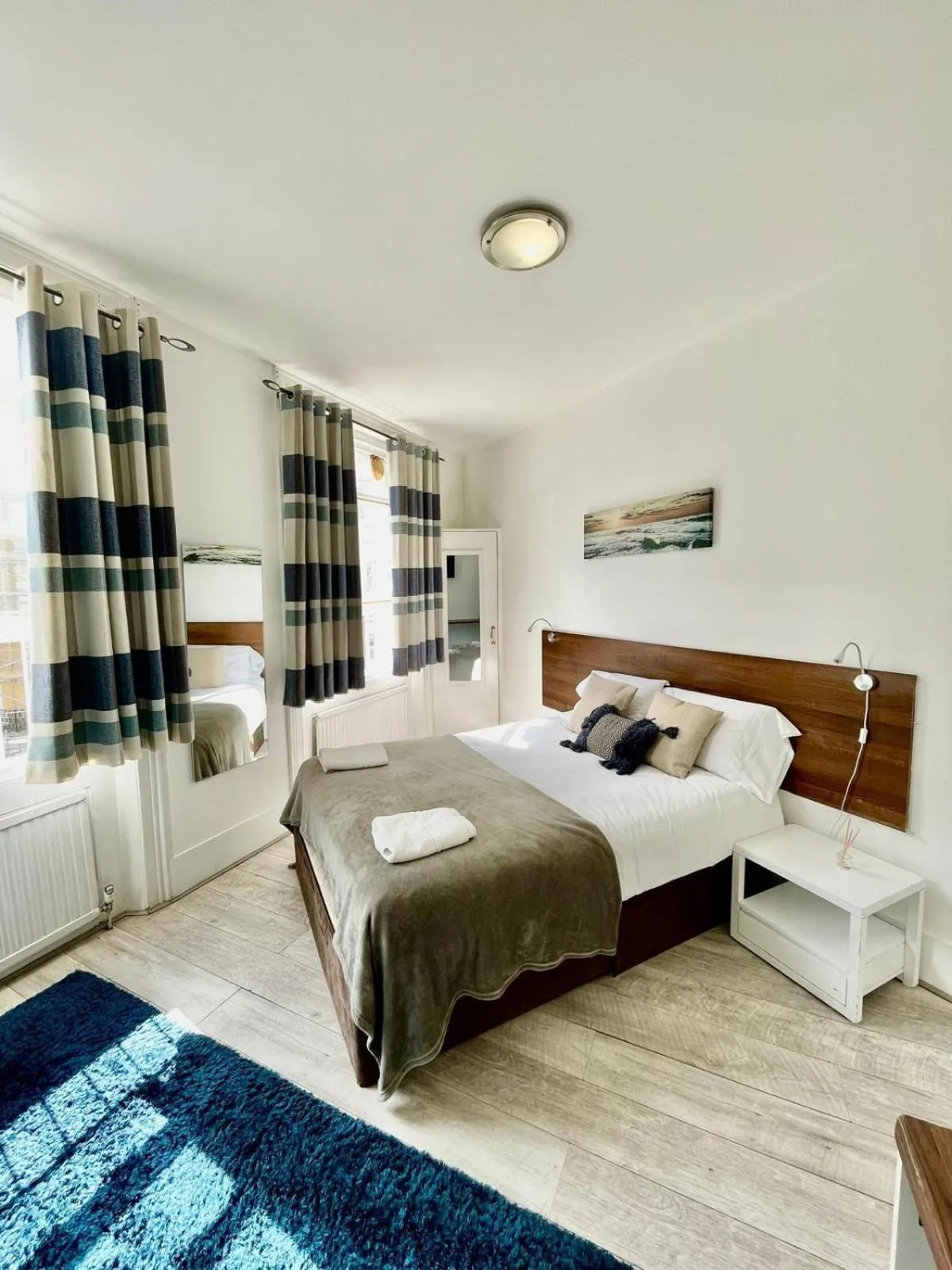 Cromwell Apartments