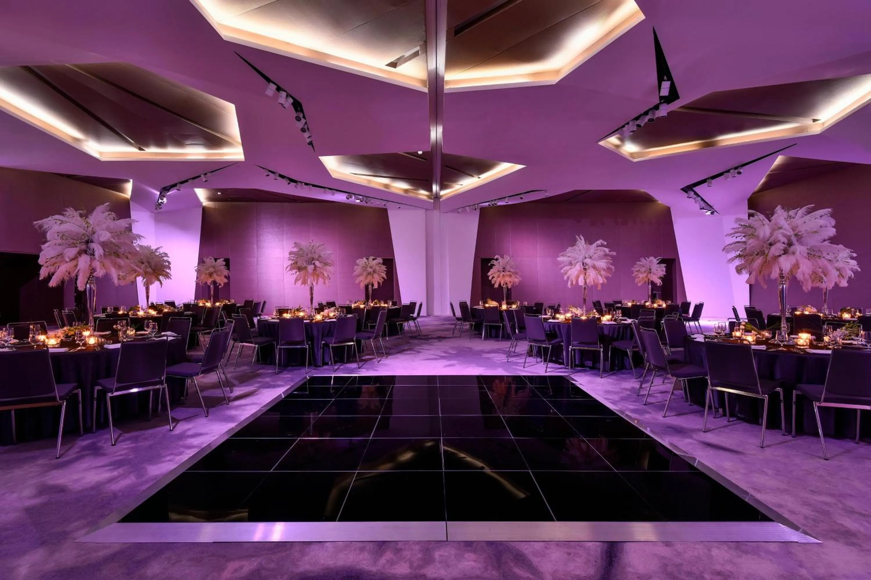 Meeting/conference room in W Amman Hotel