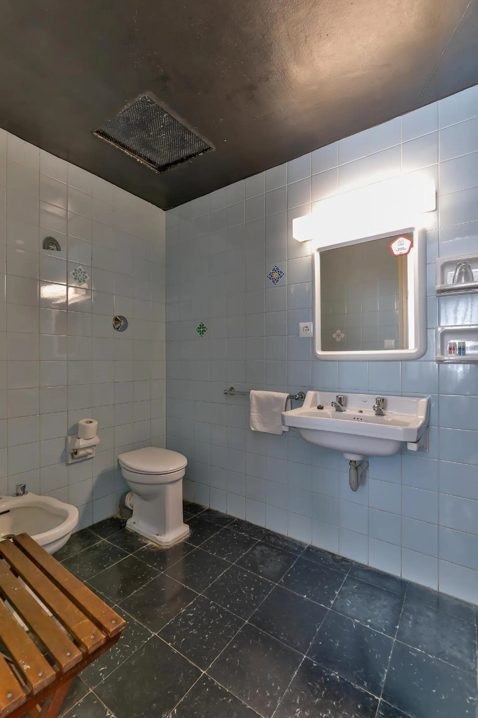 Bathroom in Hotel Corisco