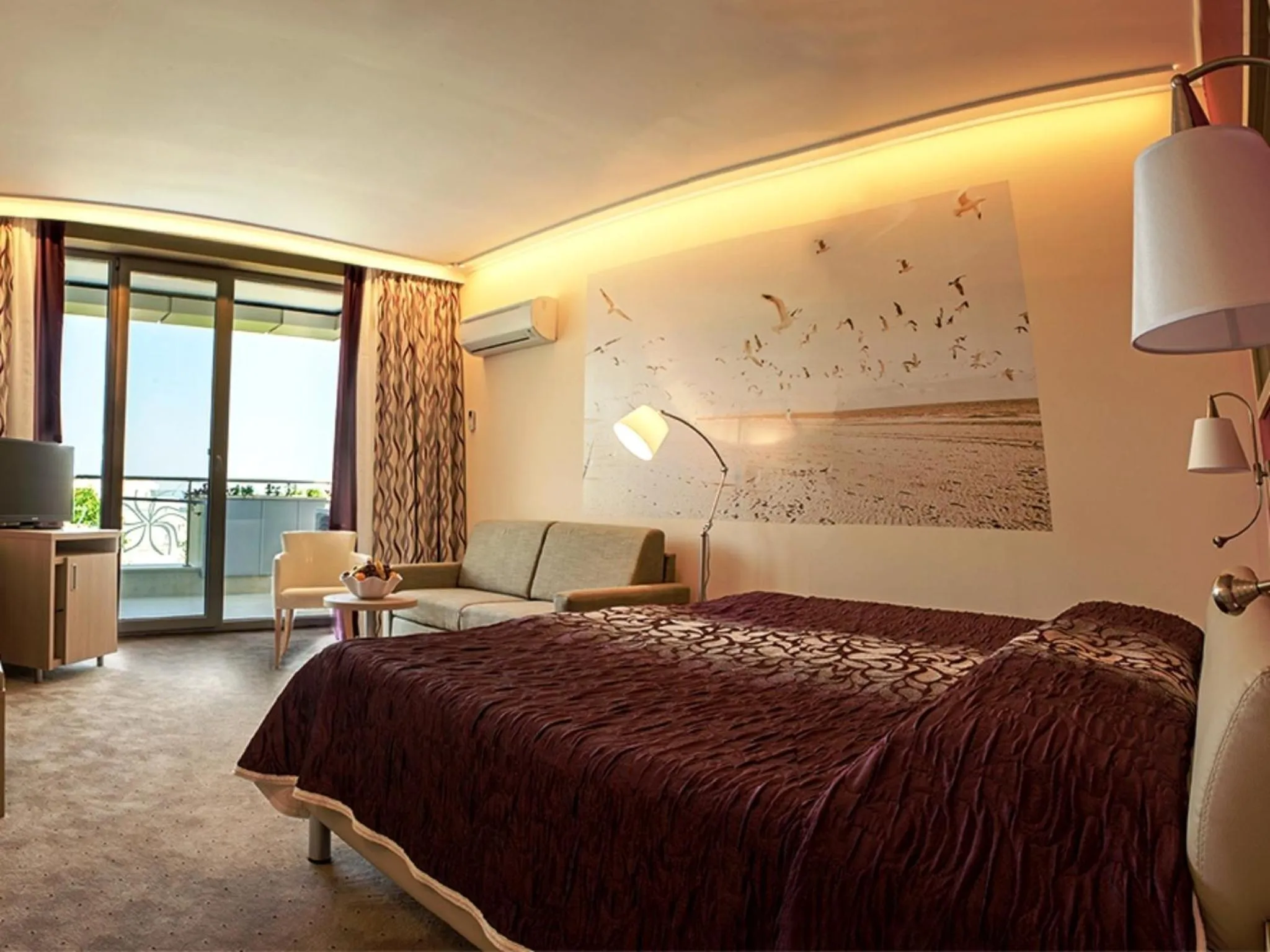 Bedroom, Bed in MARITIM Hotel Amelia - Luxury Ultra All Inclusive