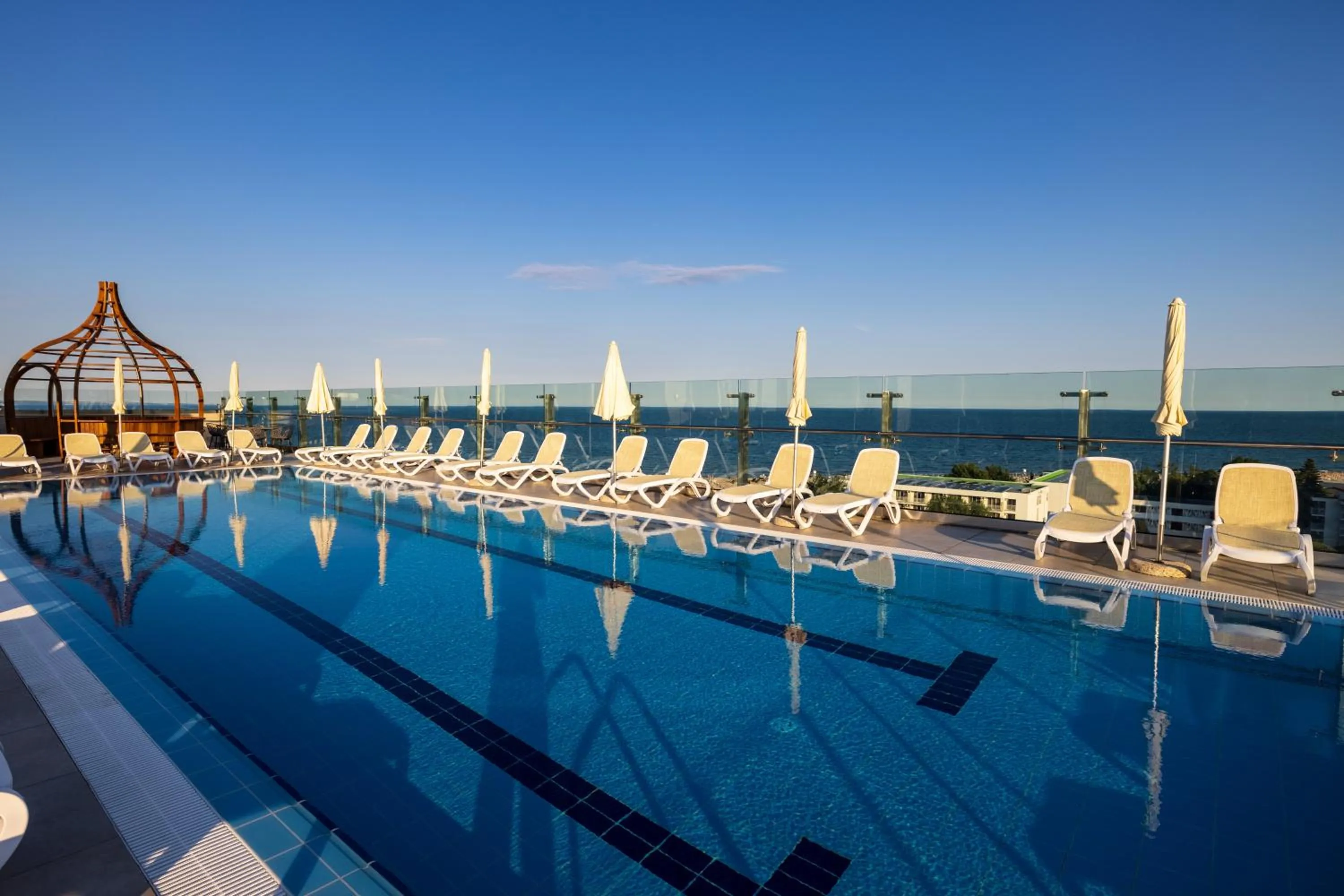 Swimming pool in MARITIM Hotel Amelia - Luxury Ultra All Inclusive