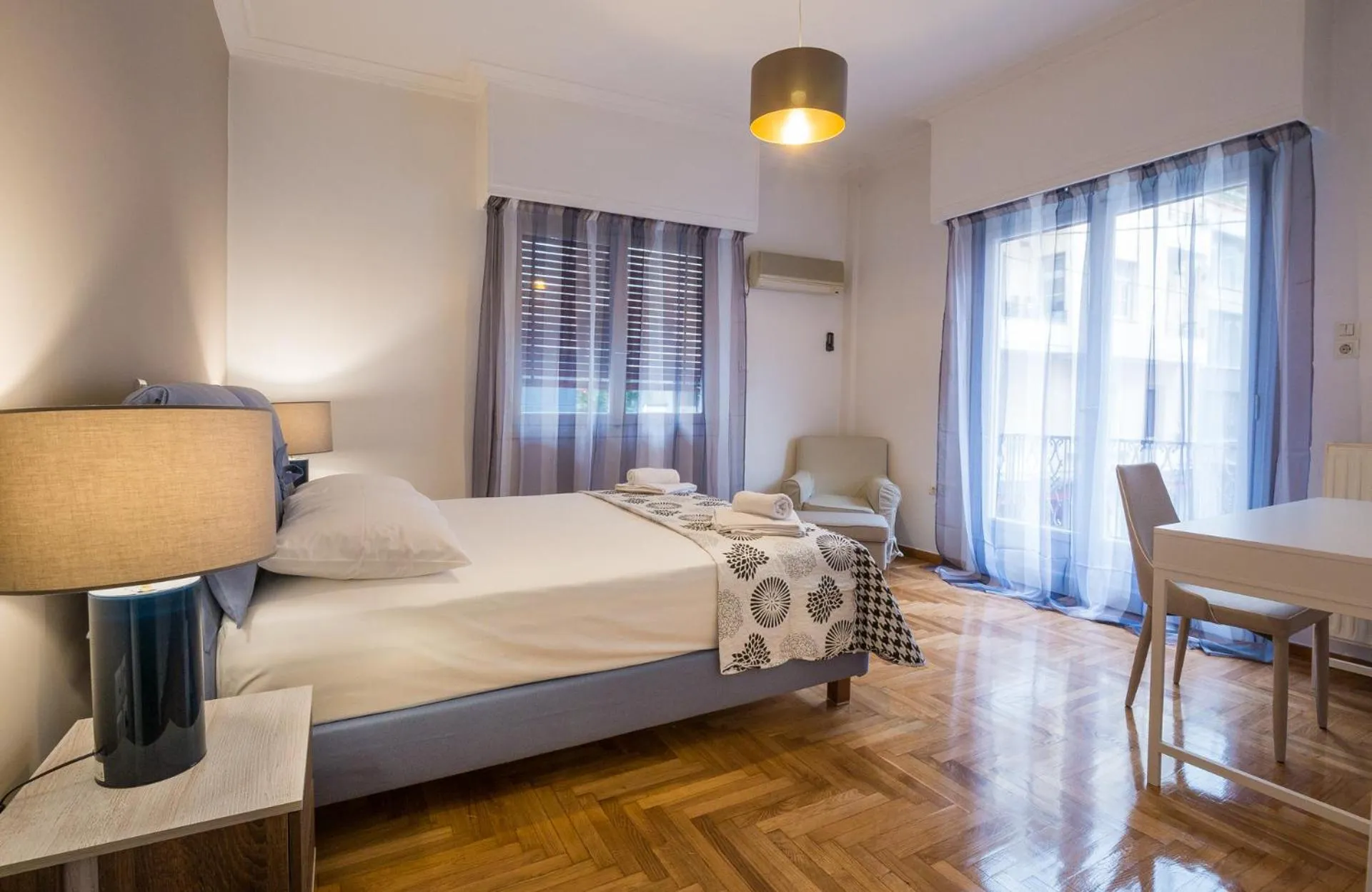 Capricorn - Luxurious apartment in Kolonaki