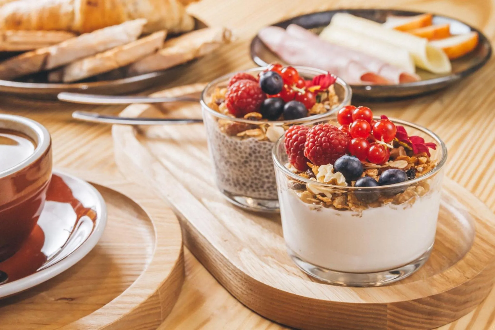 Breakfast in 7 Gaia Roaster Apartments