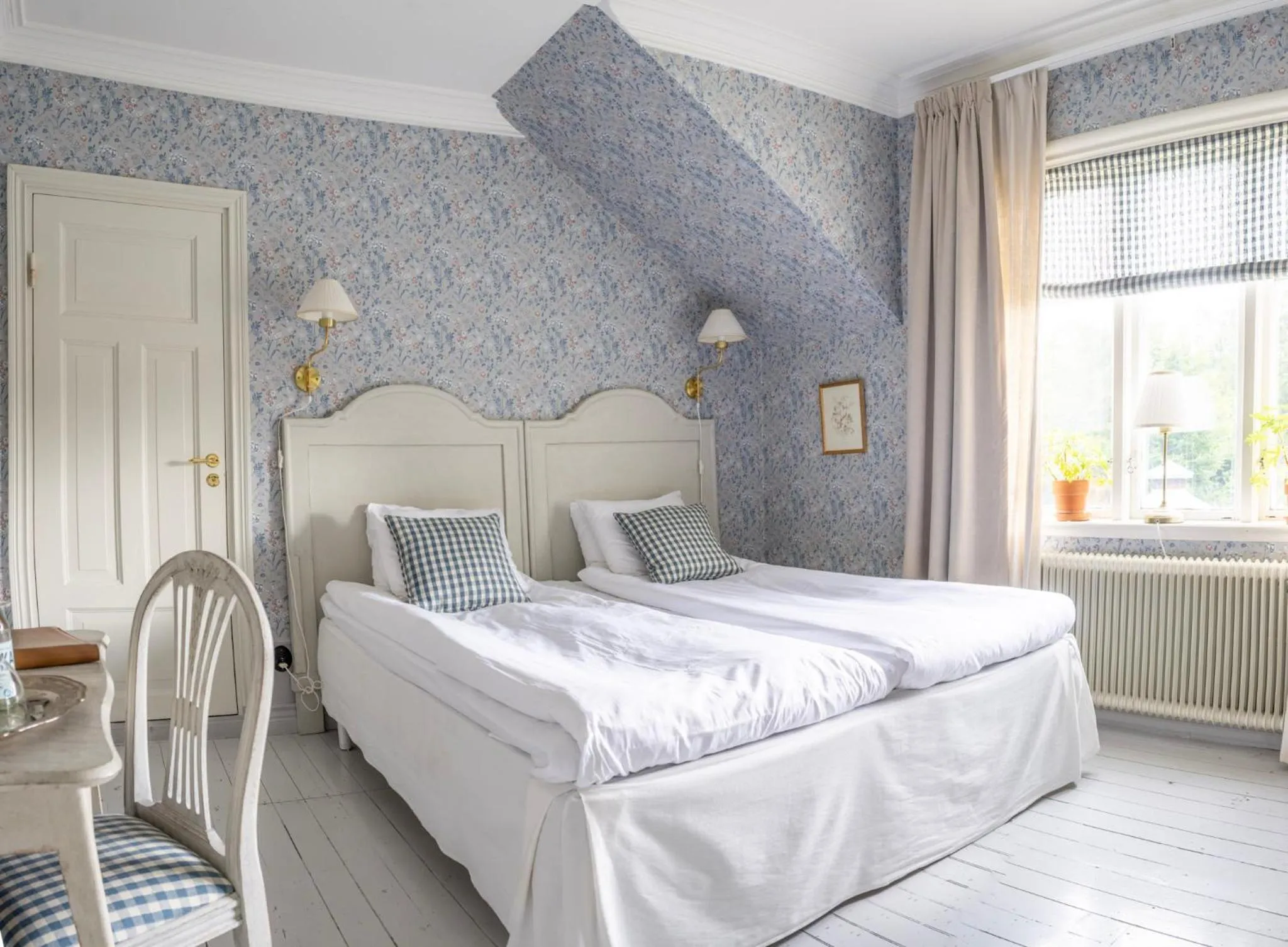 Property building, Bed in Villa Gransholm