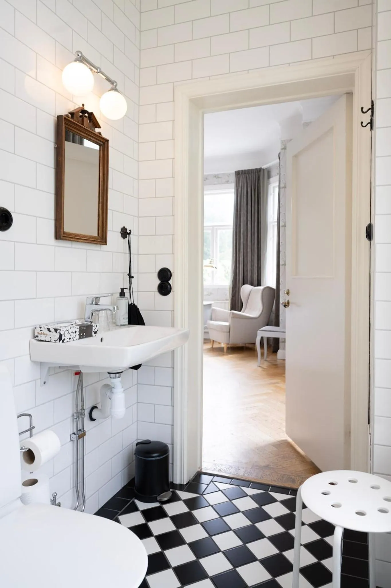 Property building, Bed in Villa Gransholm