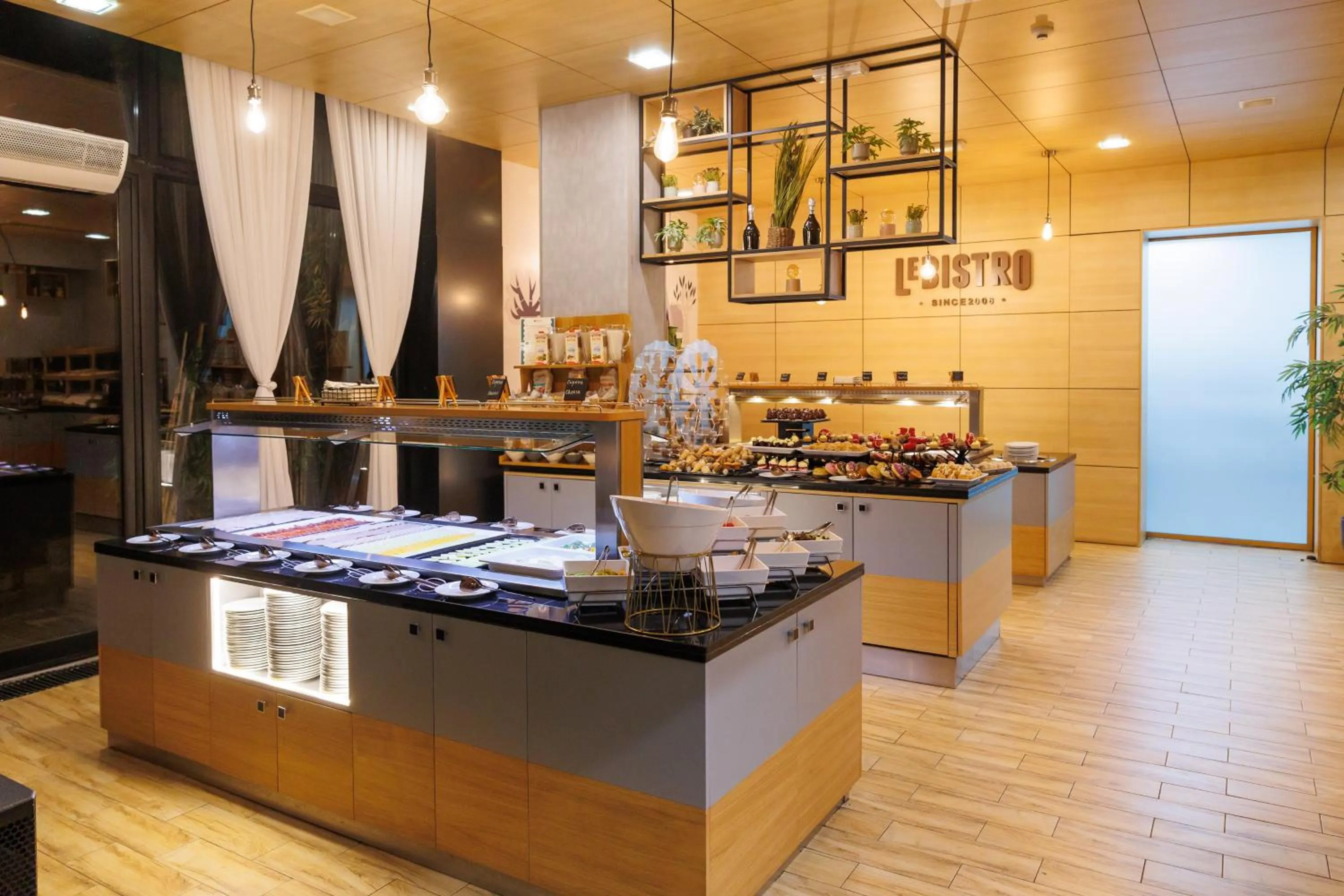 Restaurant/places to eat in Lucky Bansko Aparthotel SPA & Relax