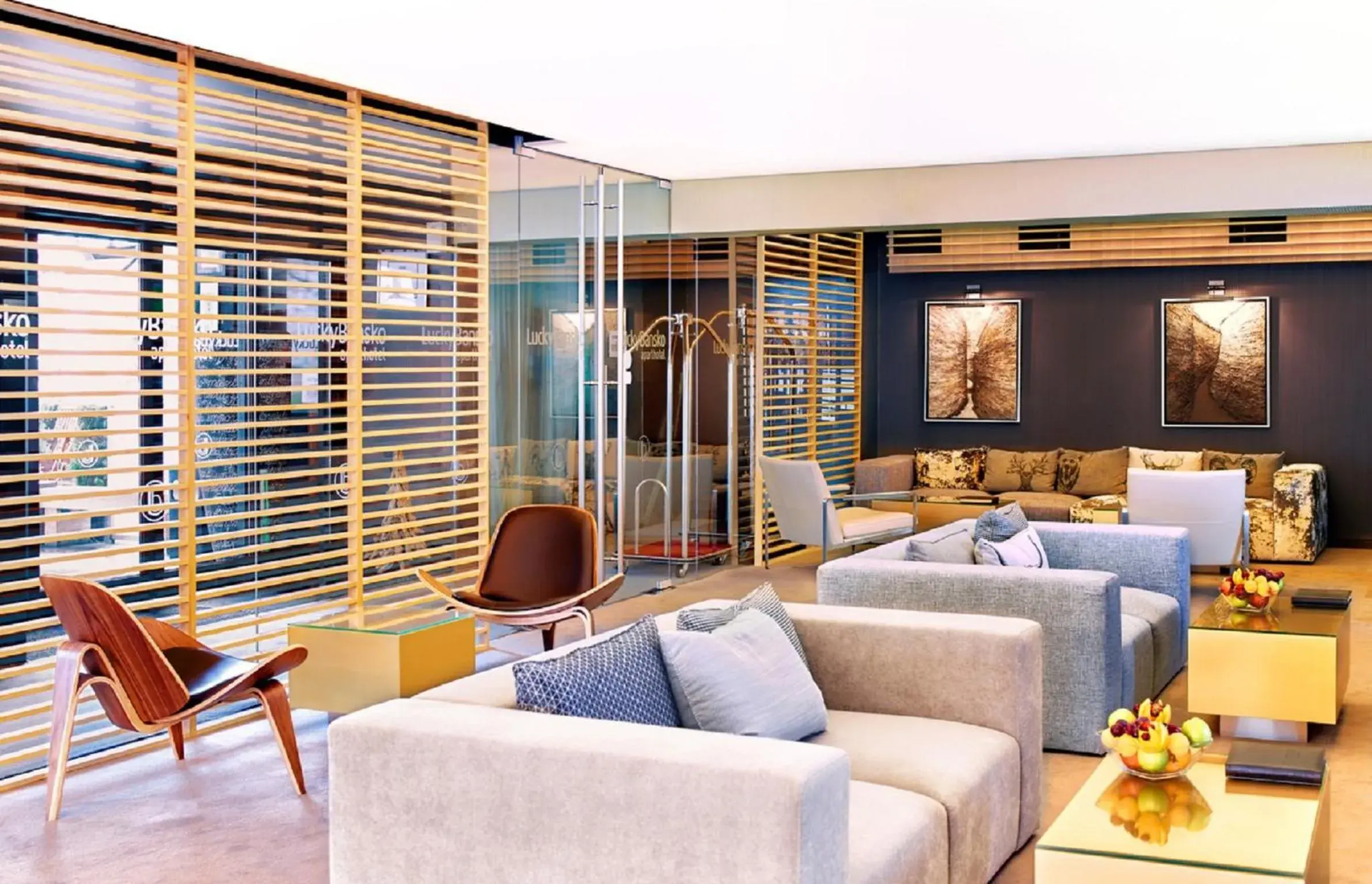 Lobby or reception in Lucky Bansko Aparthotel SPA & Relax Lobby or reception in Lucky Bansko Aparthotel SPA & Relax