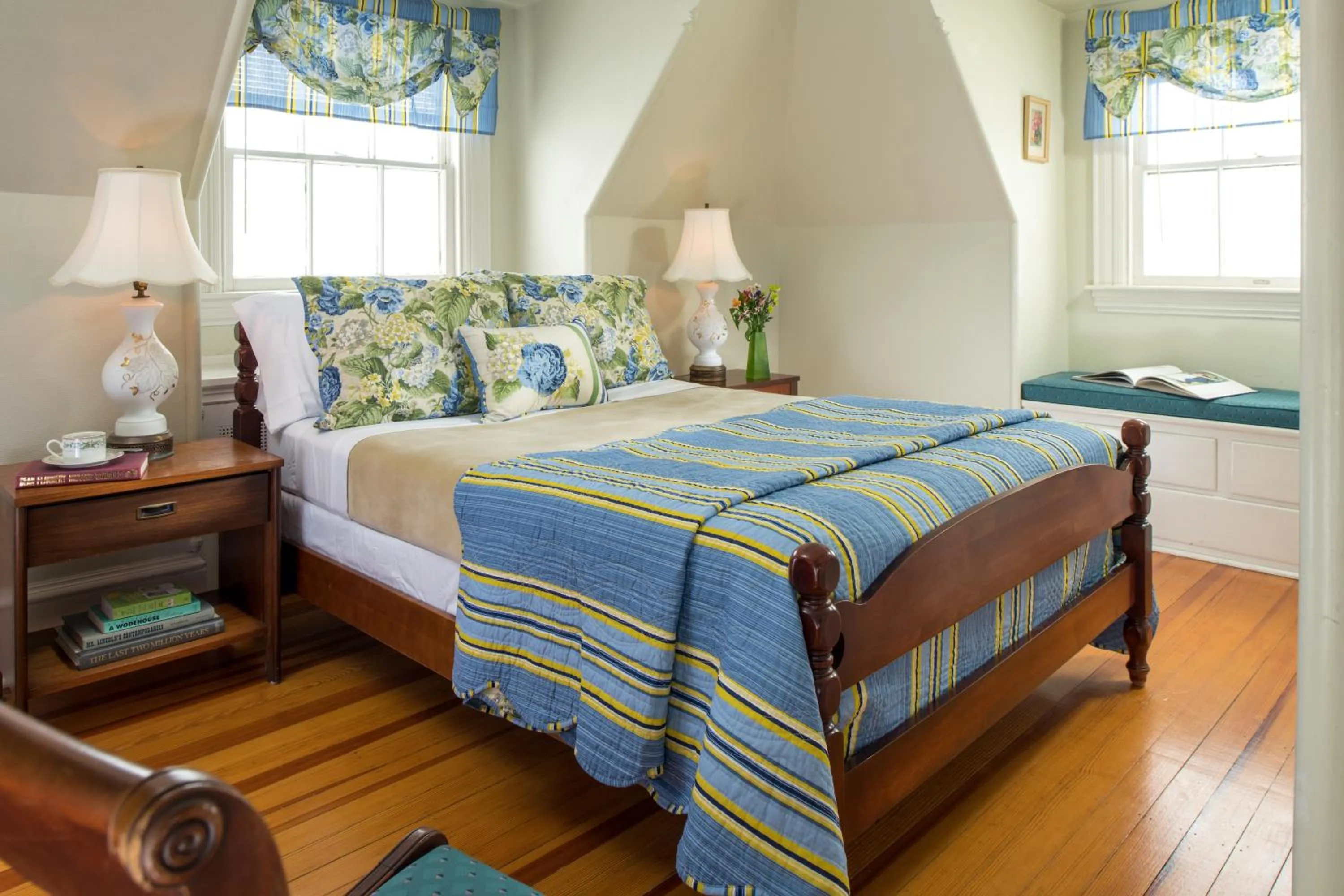Bedroom, Bed in Idlwilde Inn