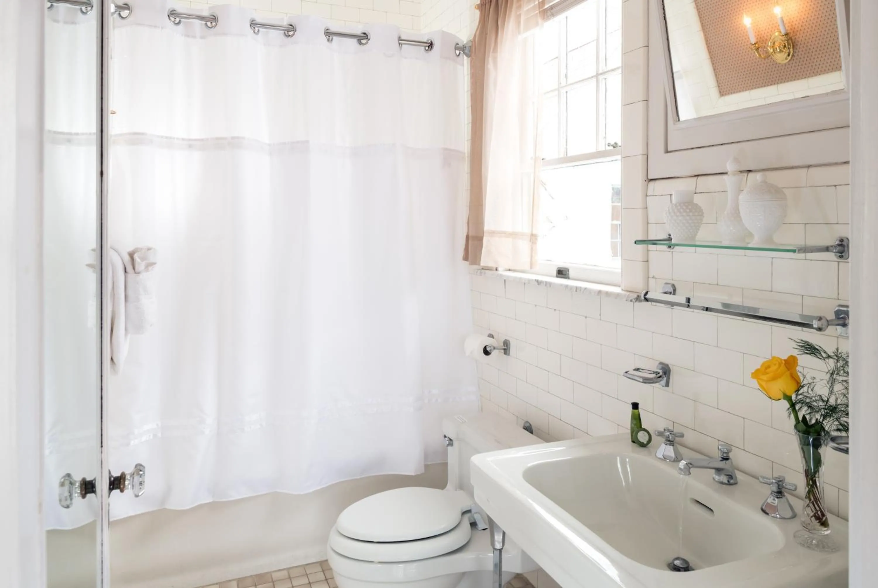 Bathroom in Idlwilde Inn