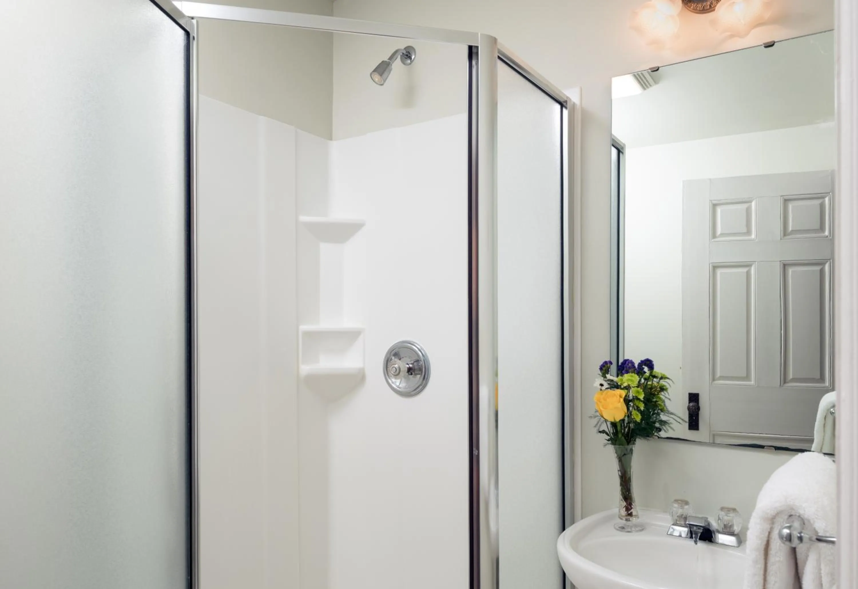 Shower in Idlwilde Inn