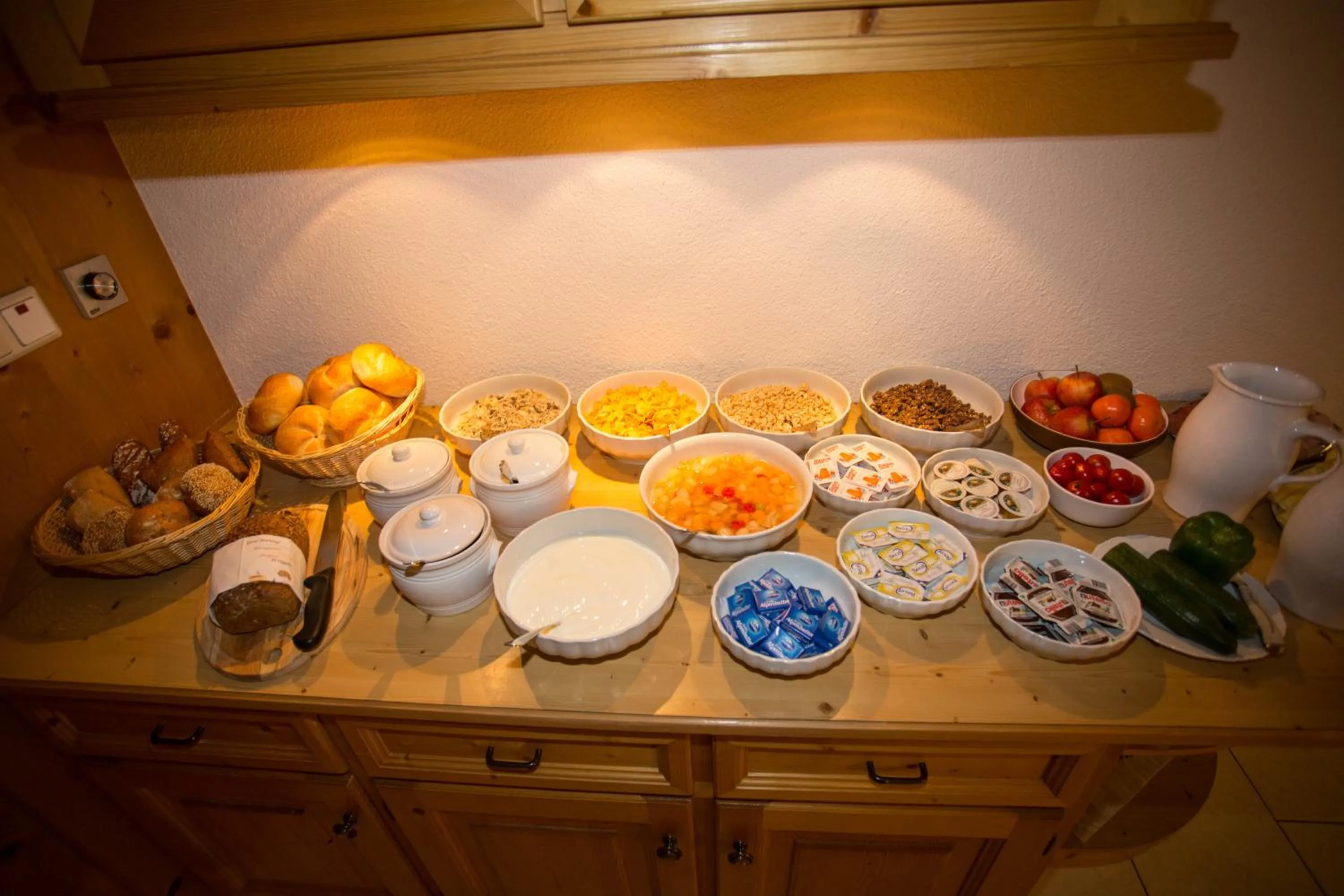 Breakfast in Haus Enzian