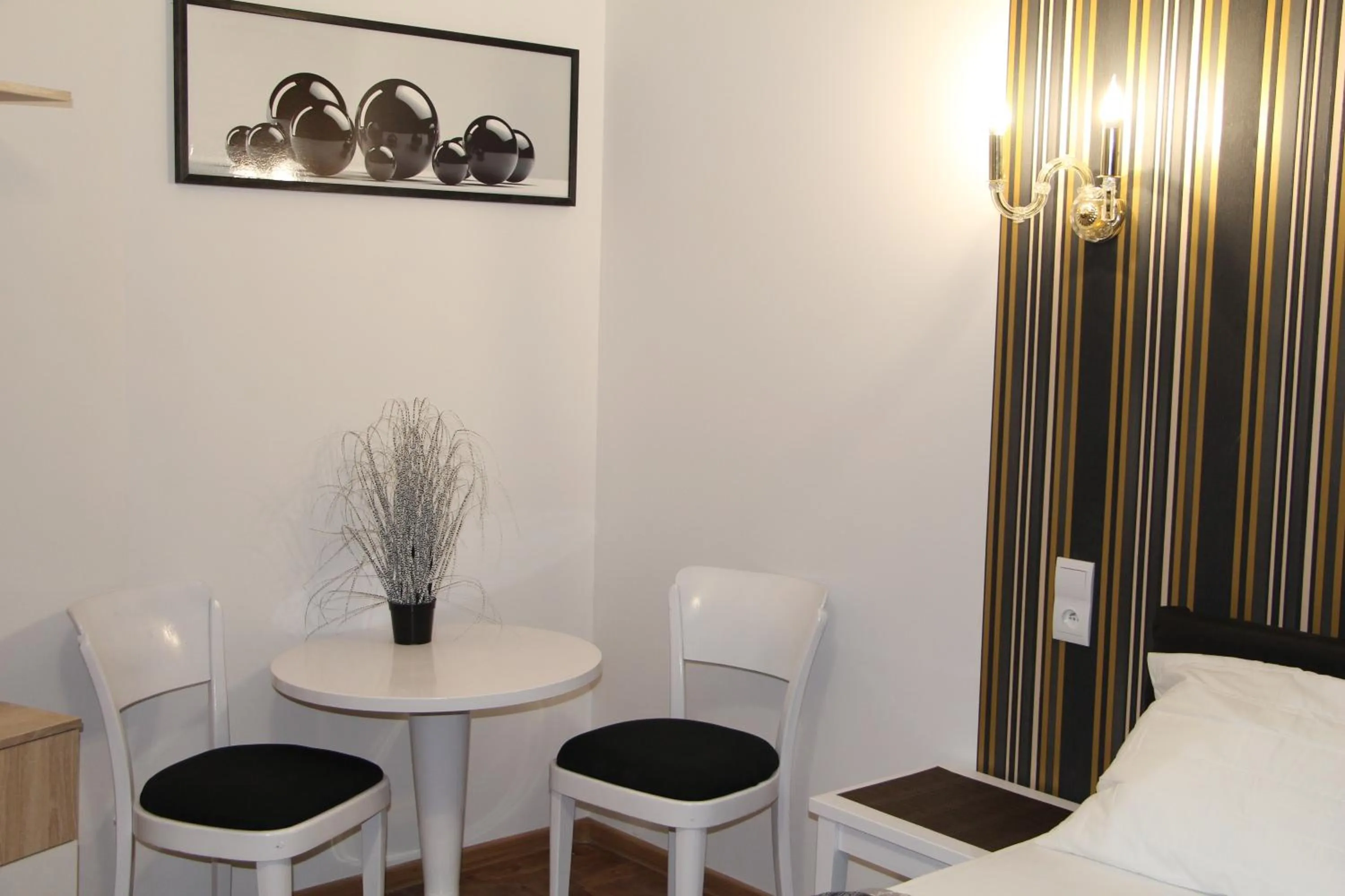 Dining area in Lorf Hostel&Coffee