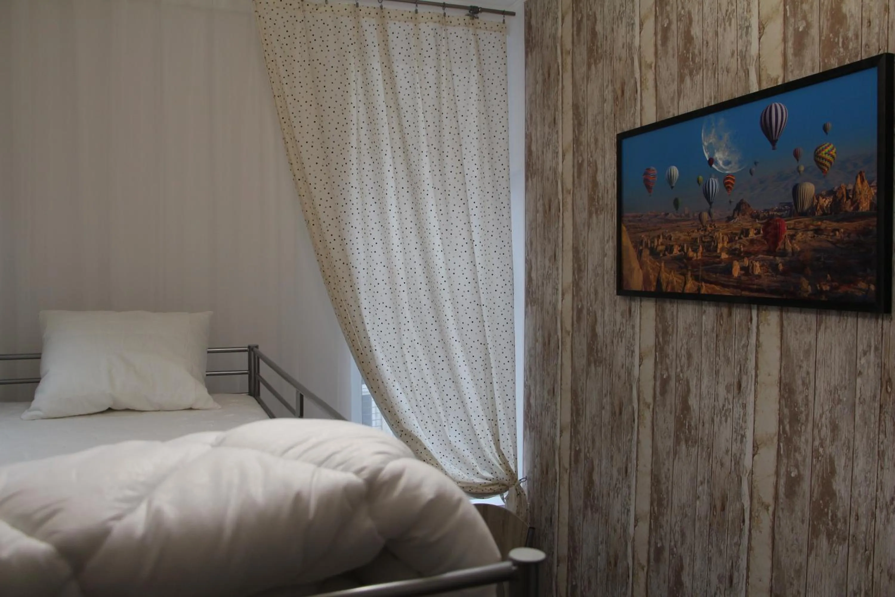 Photo of the whole room, Bed in Lorf Hostel&Coffee