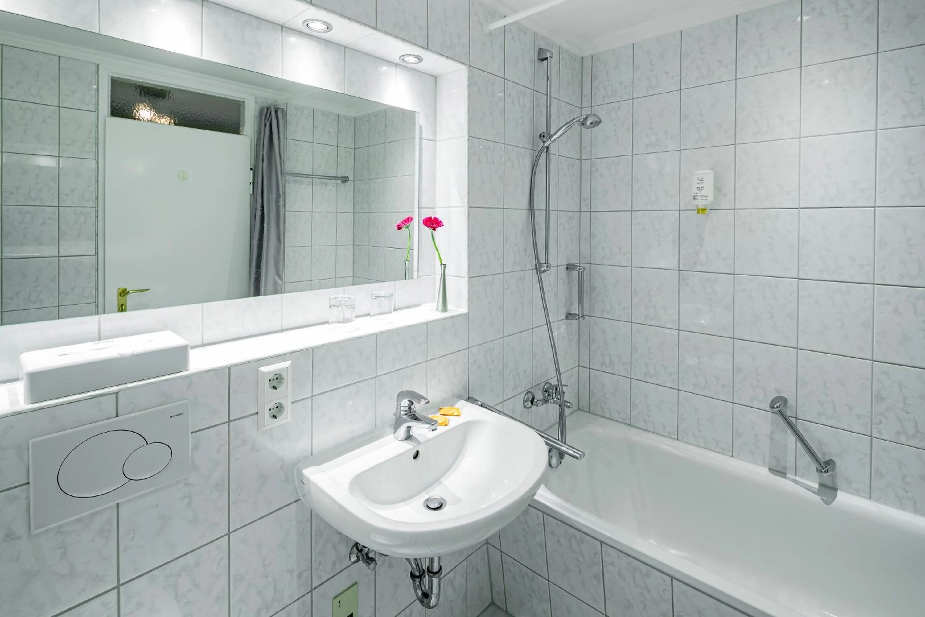 Bathroom in Top Appartements Roth am Strande