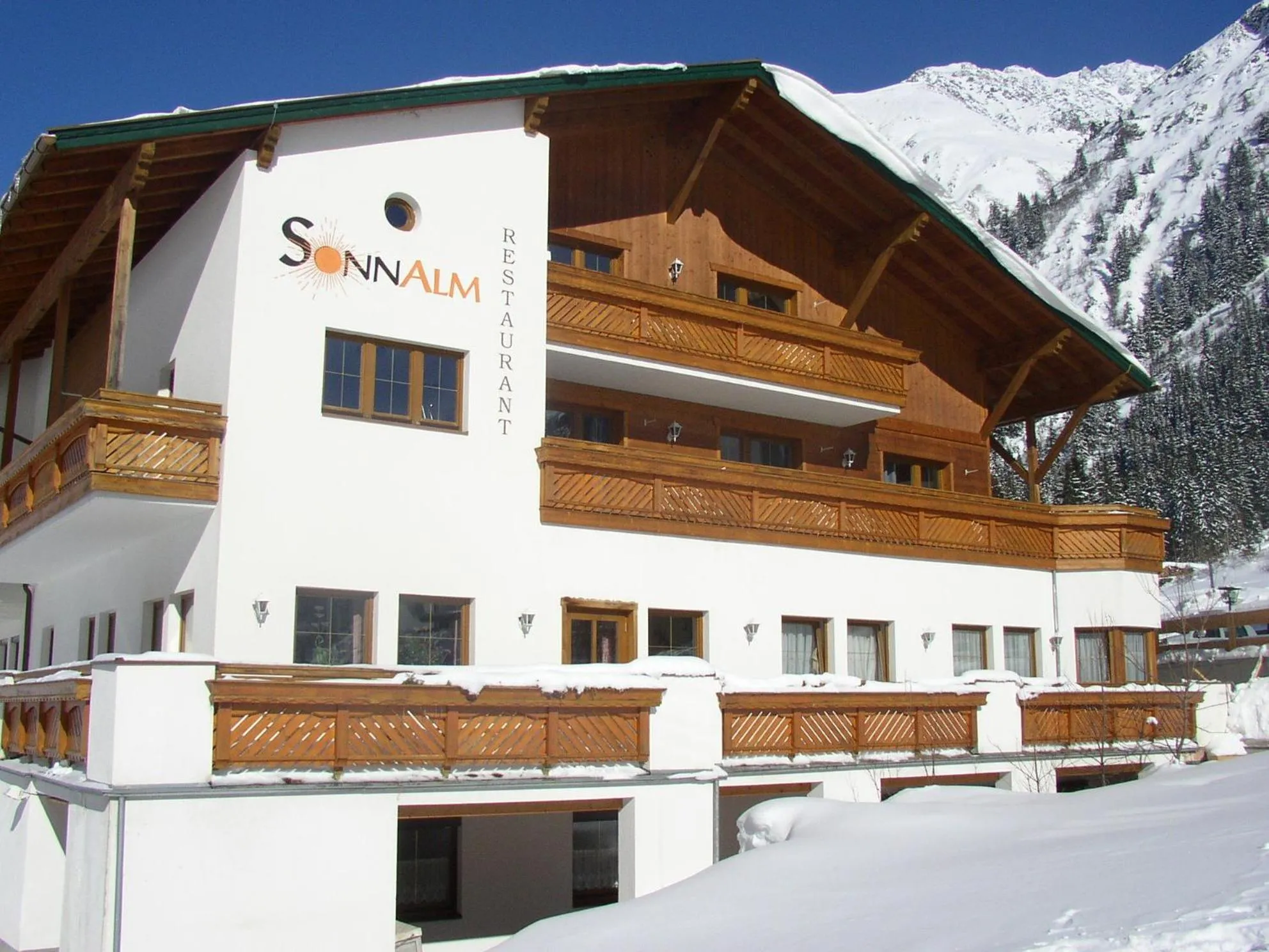 Facade/entrance in Gasthof Sonnalm