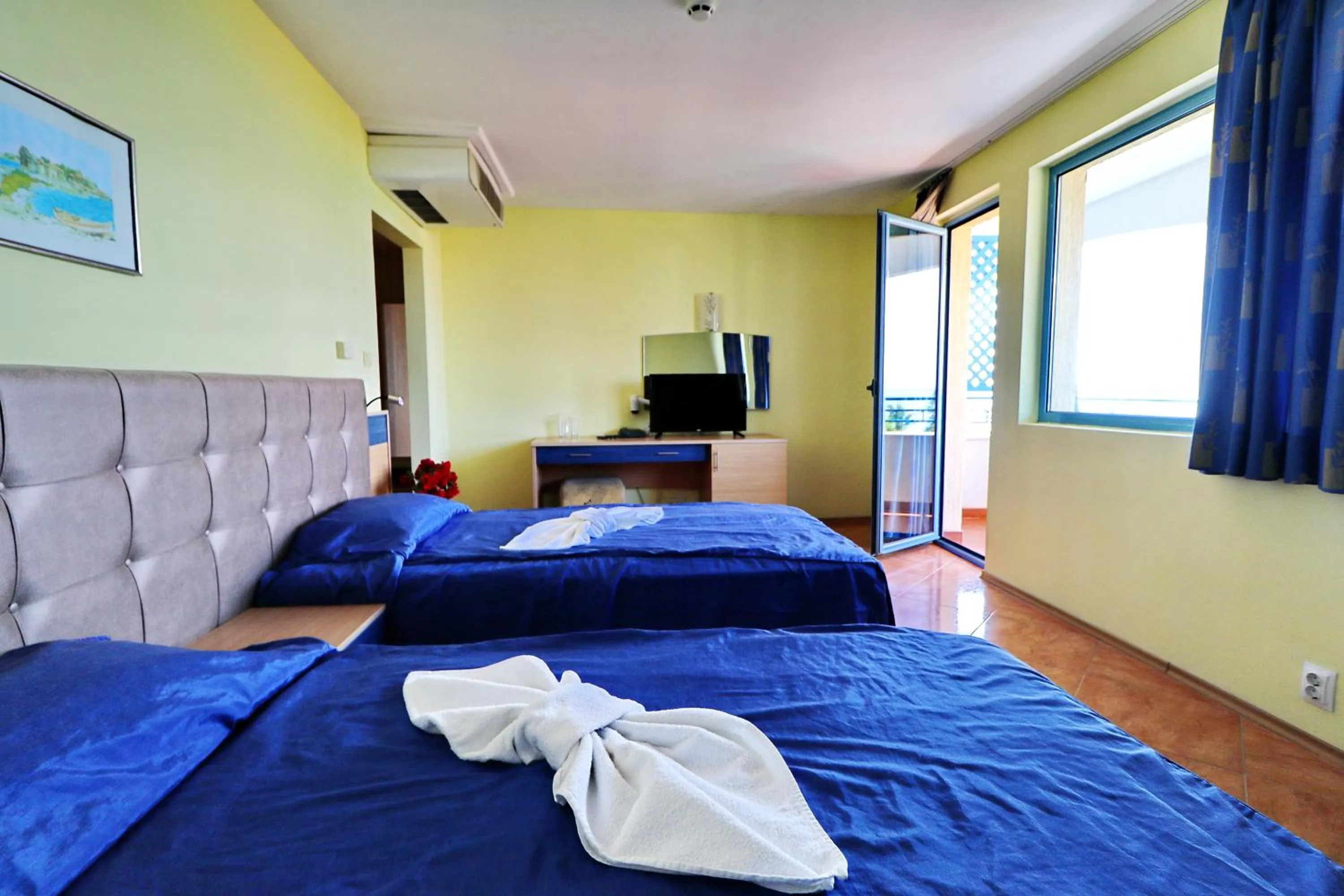 Bed in Bora Bora Hotel