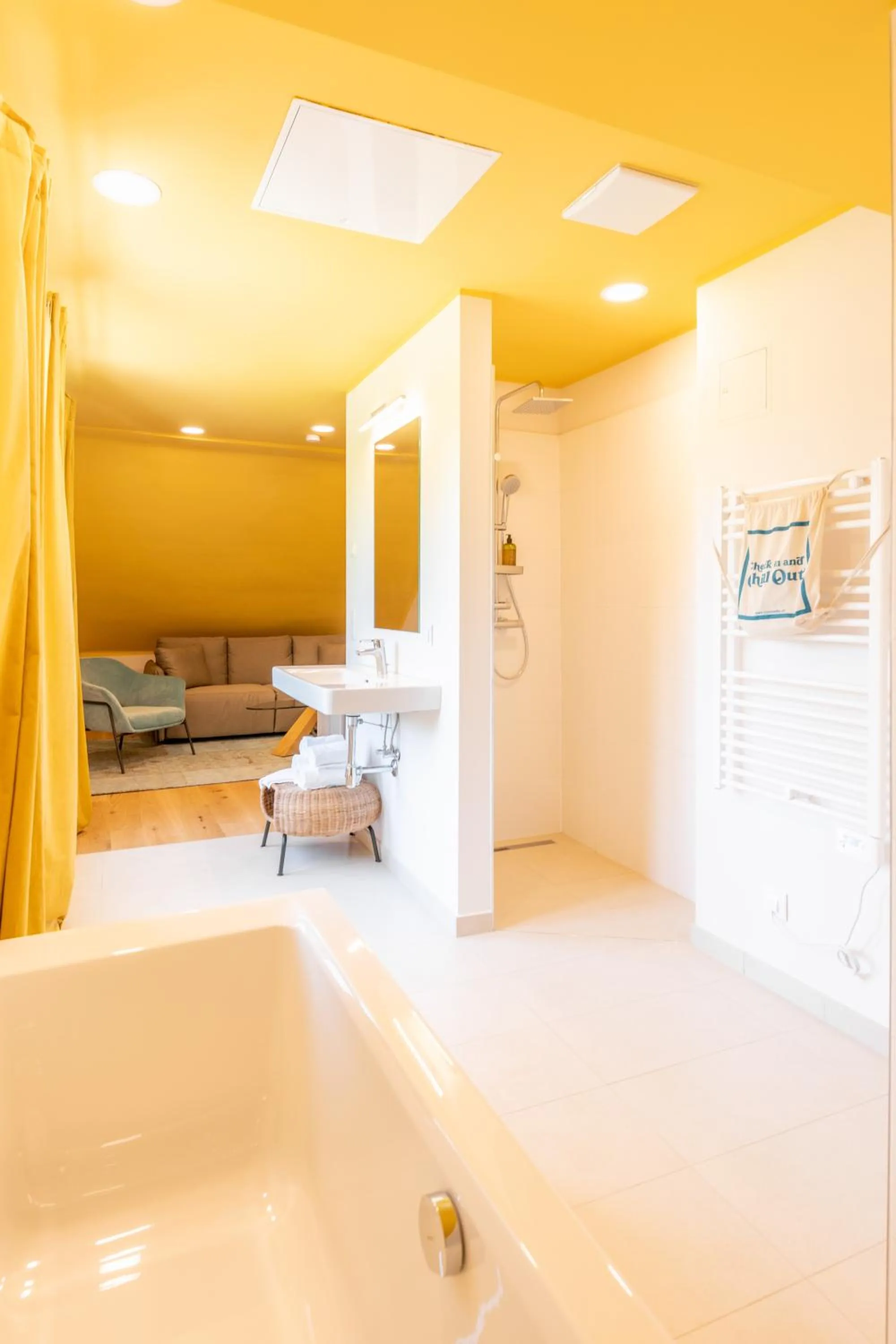 Bath, Bed in Boutiquehotel Caravella Velden by S4Y